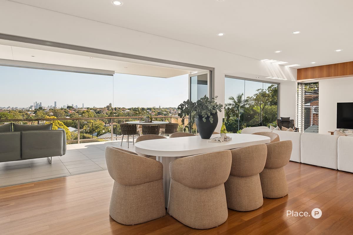 50 Palm Avenue, Holland Park West - Thumbnail 3
