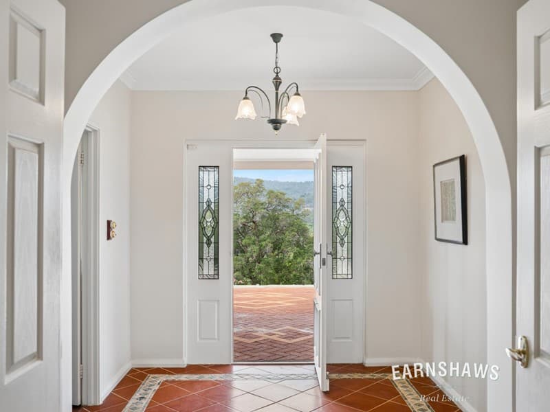 155 Viveash Road, Jane Brook, Jane Brook - Thumbnail 2