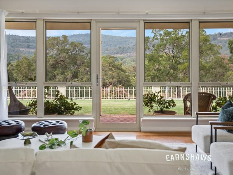 155 Viveash Road, Jane Brook, Jane Brook - Thumbnail 3