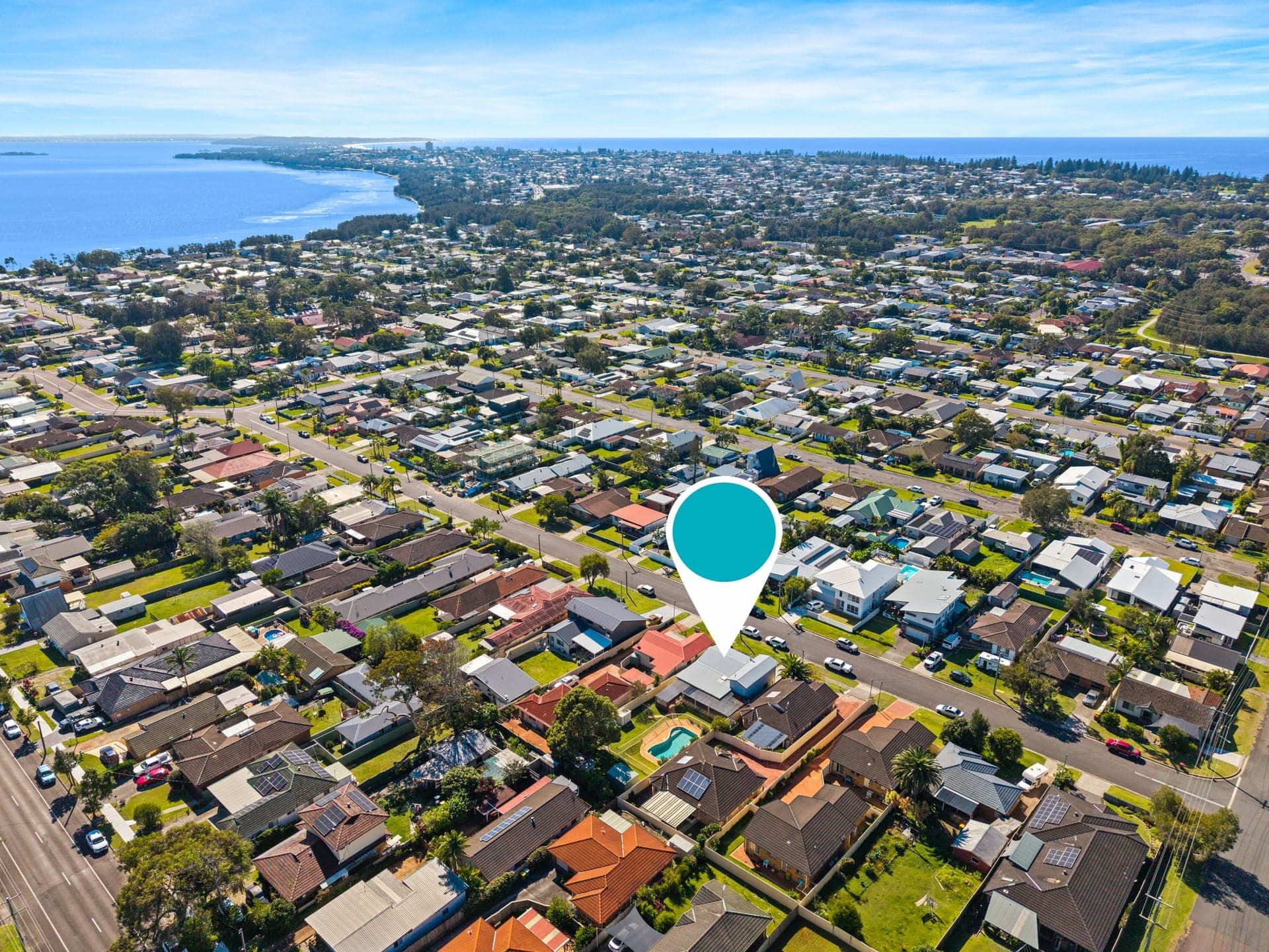 89 Hume Boulevard, Killarney Vale, Killarney Vale - Thumbnail 2