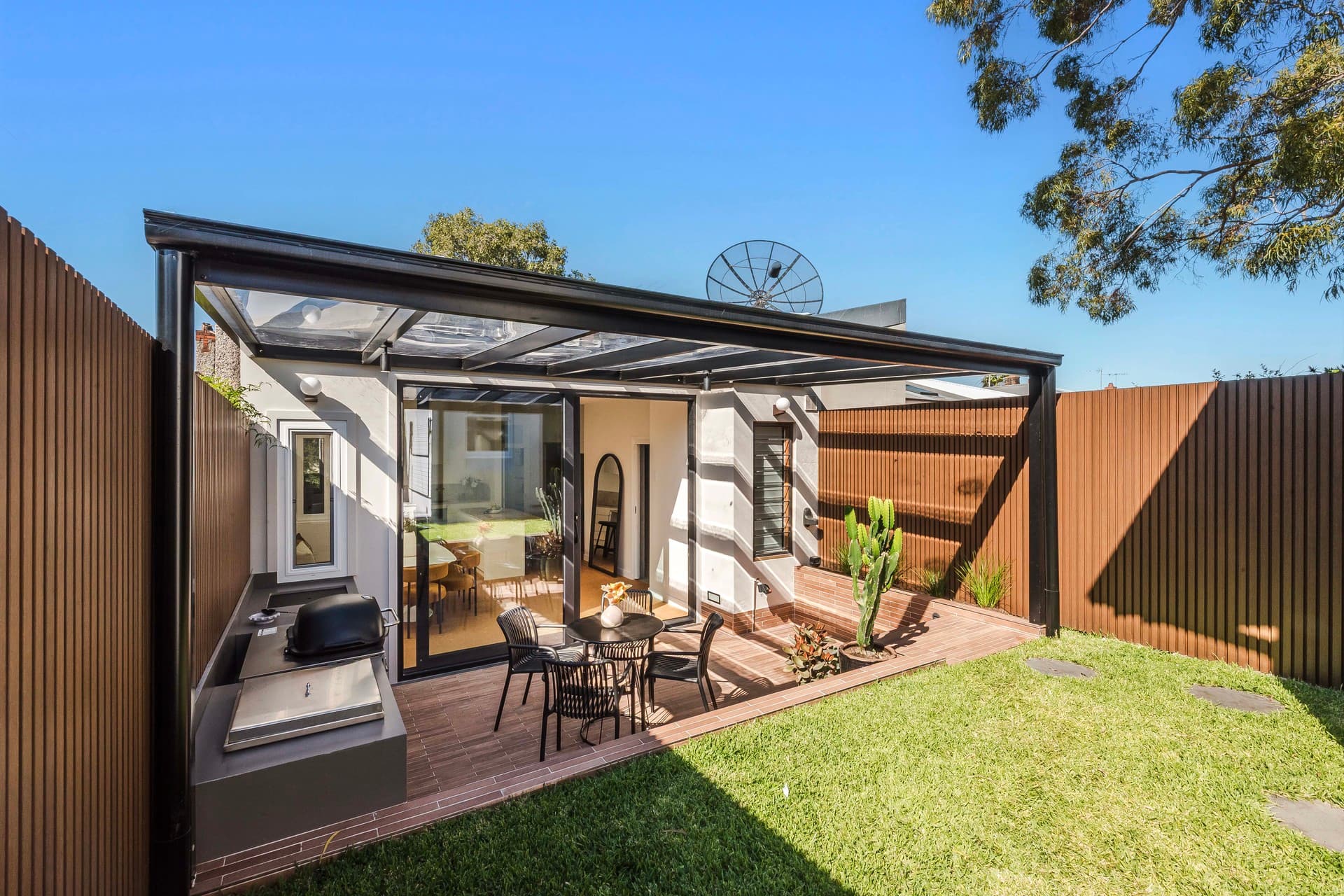 44 Northumberland Avenue, Stanmore - Thumbnail 4