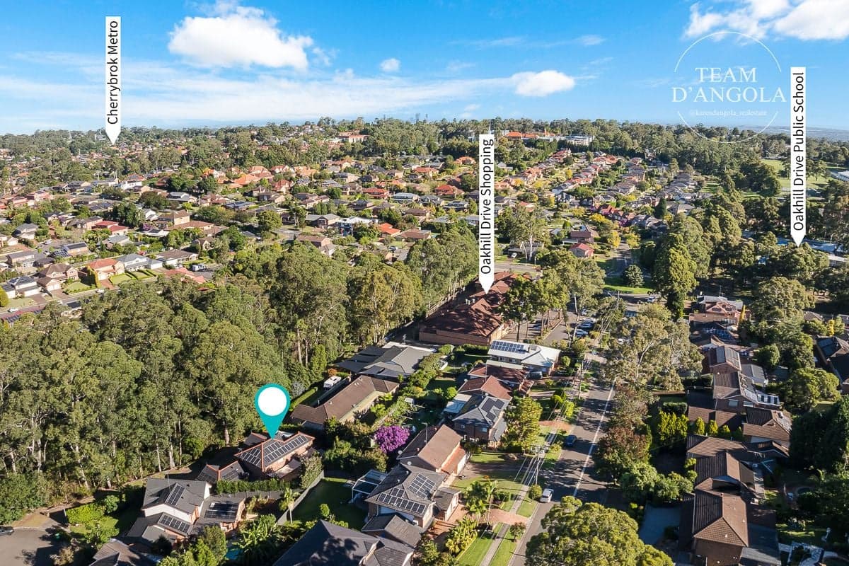 24 Childrey Place, Castle Hill, Castle Hill - Image 1