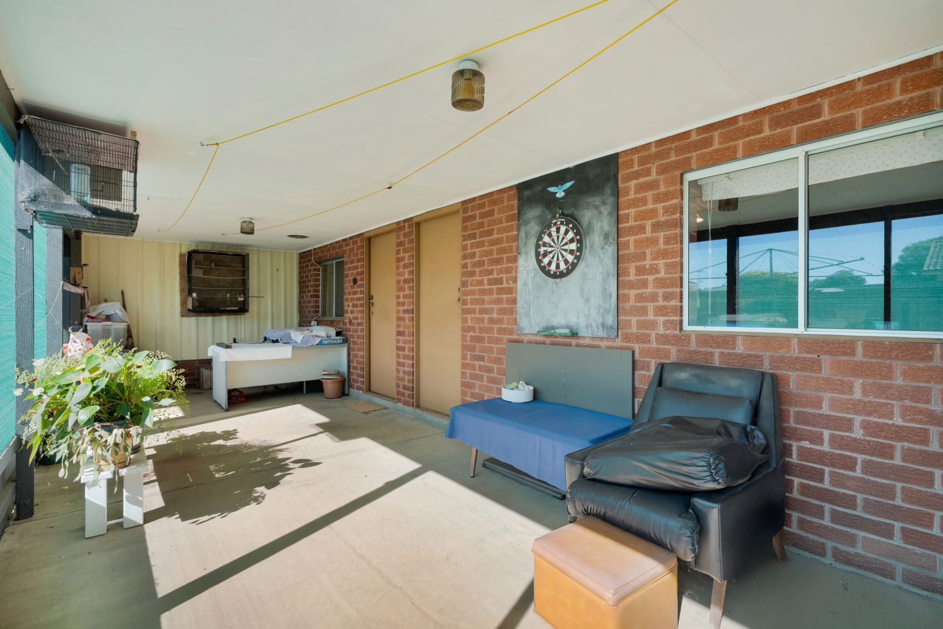 64 Macquarie Avenue, Campbelltown, Campbelltown - Thumbnail 5