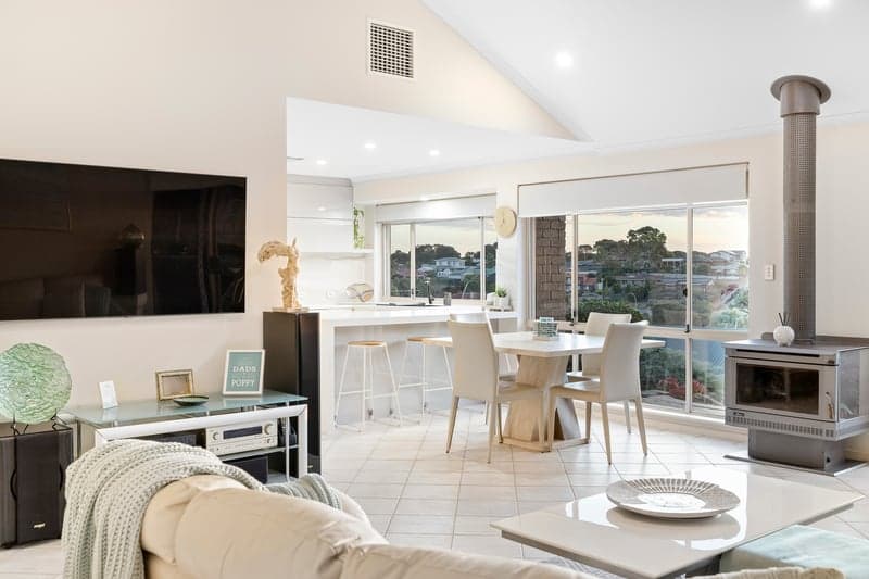 2 Genoa Court, Hallett Cove - Thumbnail 4