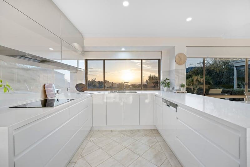 2 Genoa Court, Hallett Cove - Thumbnail 7