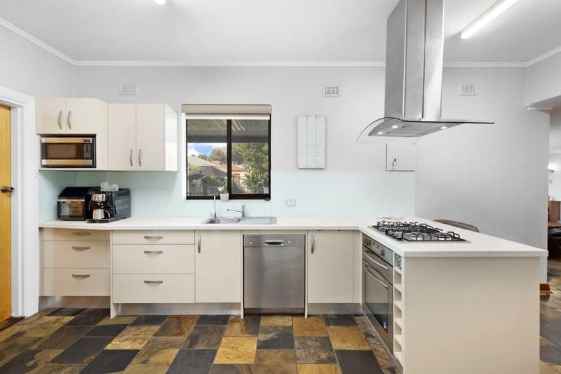 14 Errington Street, Plympton - Thumbnail 6