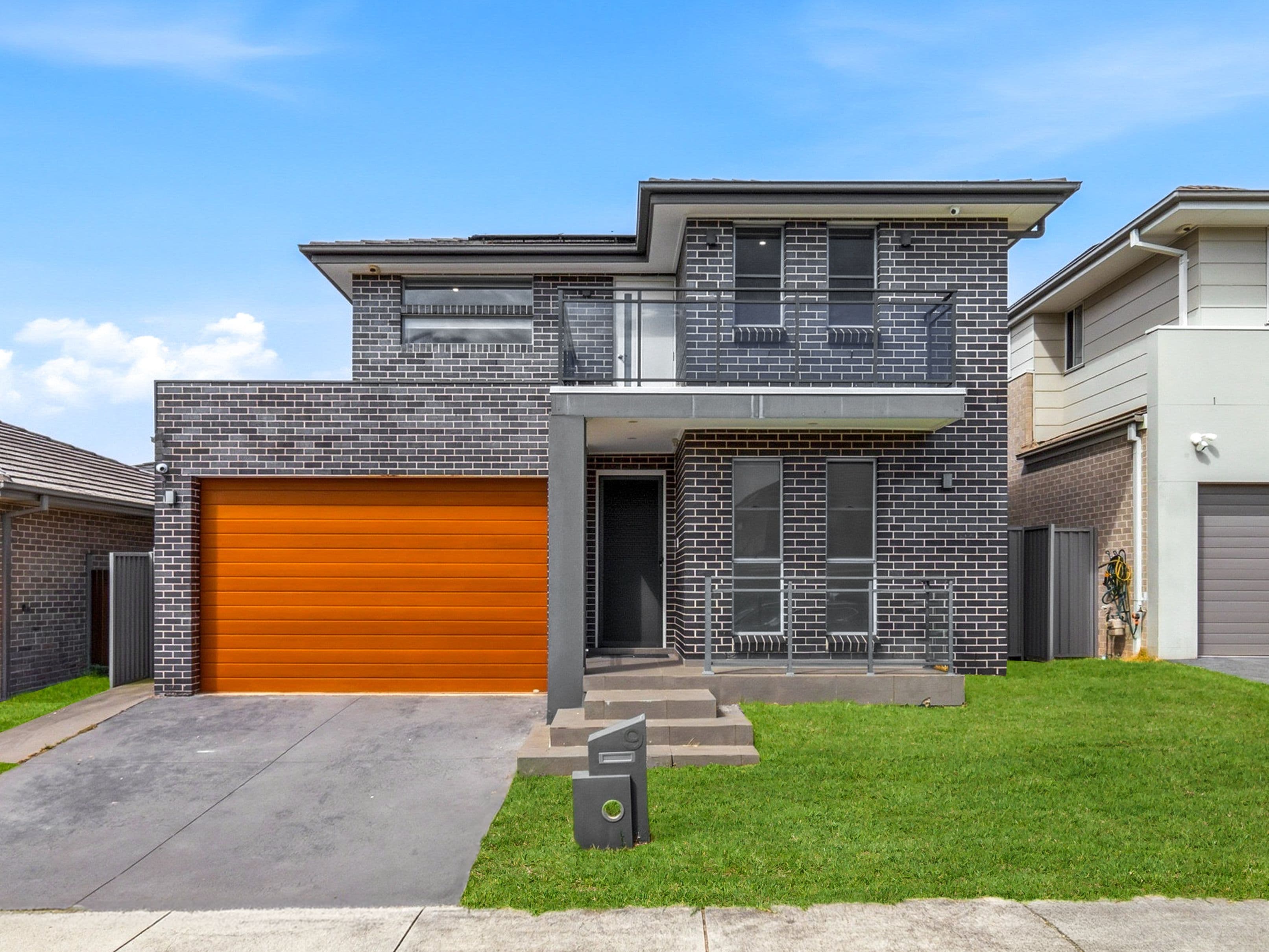 9 Isonzo Road, Edmondson Park NSW 2174, Edmondson Park - Thumbnail 2