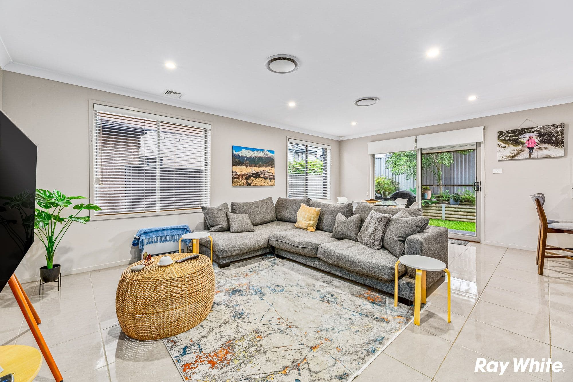 20 Annaluke Street, Riverstone NSW 2765, Riverstone - Thumbnail 2