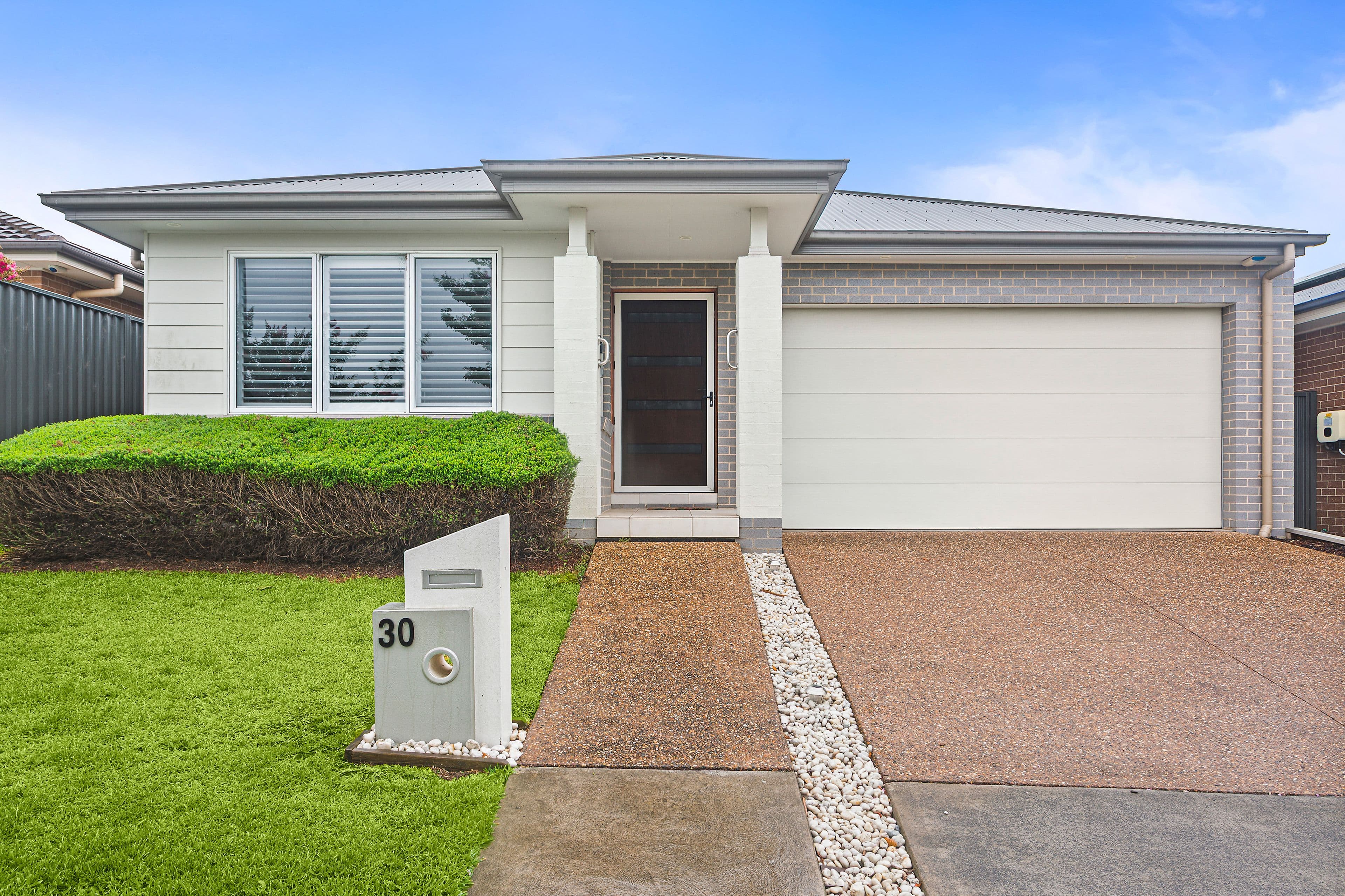 30 Bartlett Crescent, Calderwood NSW 2527, Calderwood - Image 1