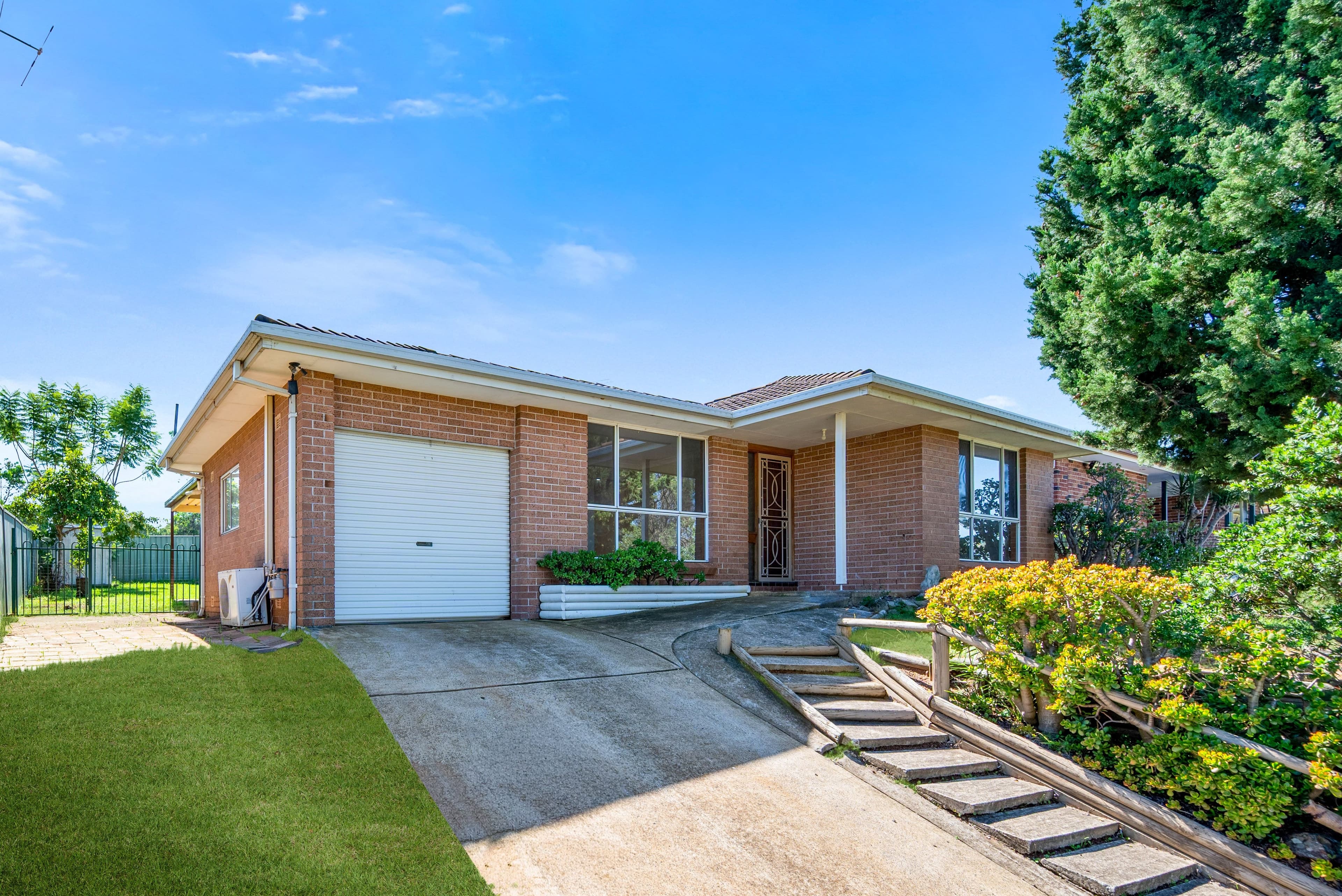 59 Chasselas Avenue, Eschol Park NSW 2558, Eschol Park - Image 1