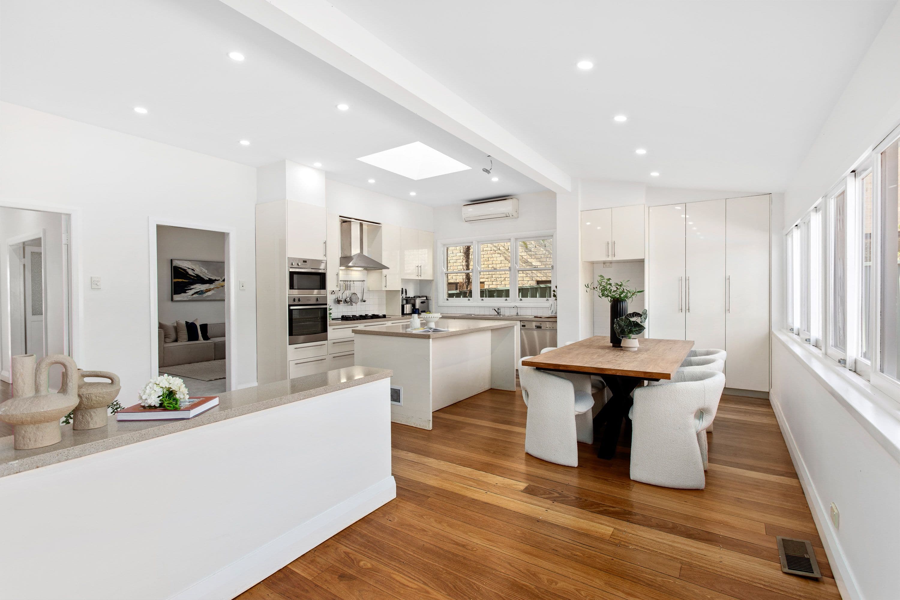 13 Vine Street, Hurstville NSW 2220, Hurstville - Thumbnail 5
