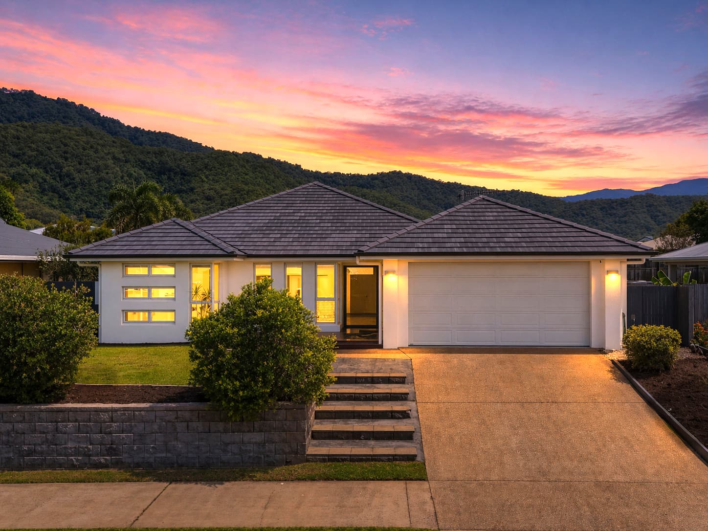 11 Knowlton Crescent, Gordonvale - Image 1