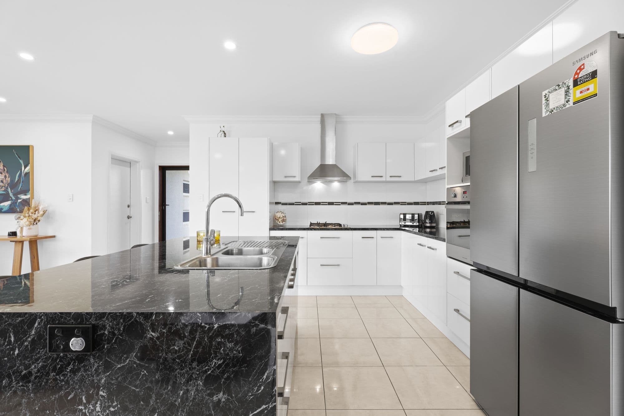 11 Knowlton Crescent, Gordonvale - Thumbnail 4