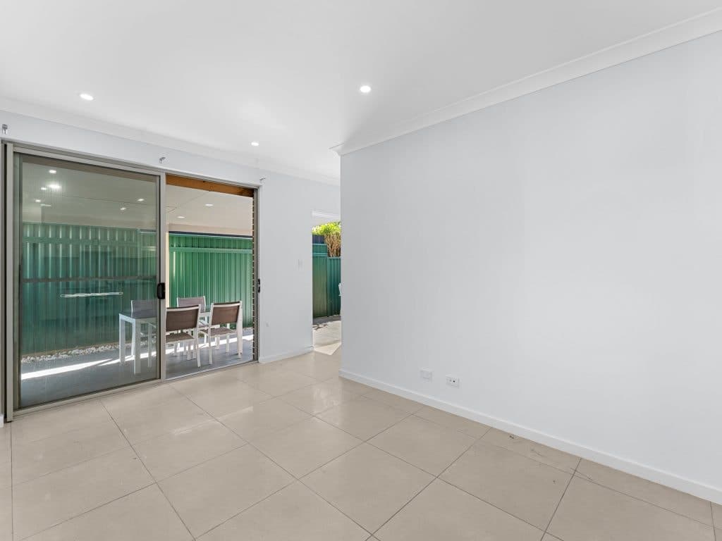 101 Hillcrest Ave, HURSTVILLE GROVE  NSW  2220, Penshurst - Thumbnail 3