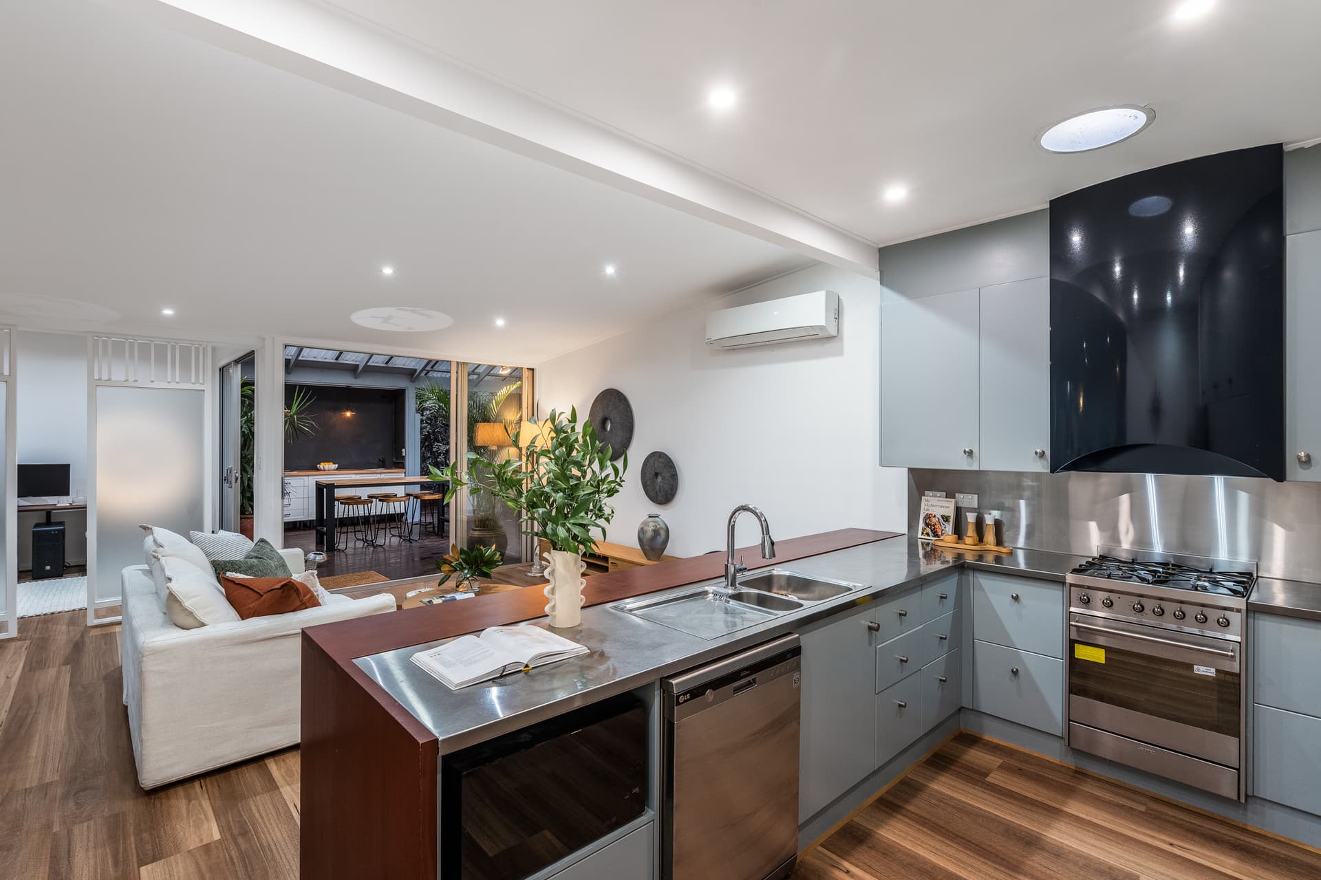 7 Maitland Street, Mitcham - Thumbnail 8