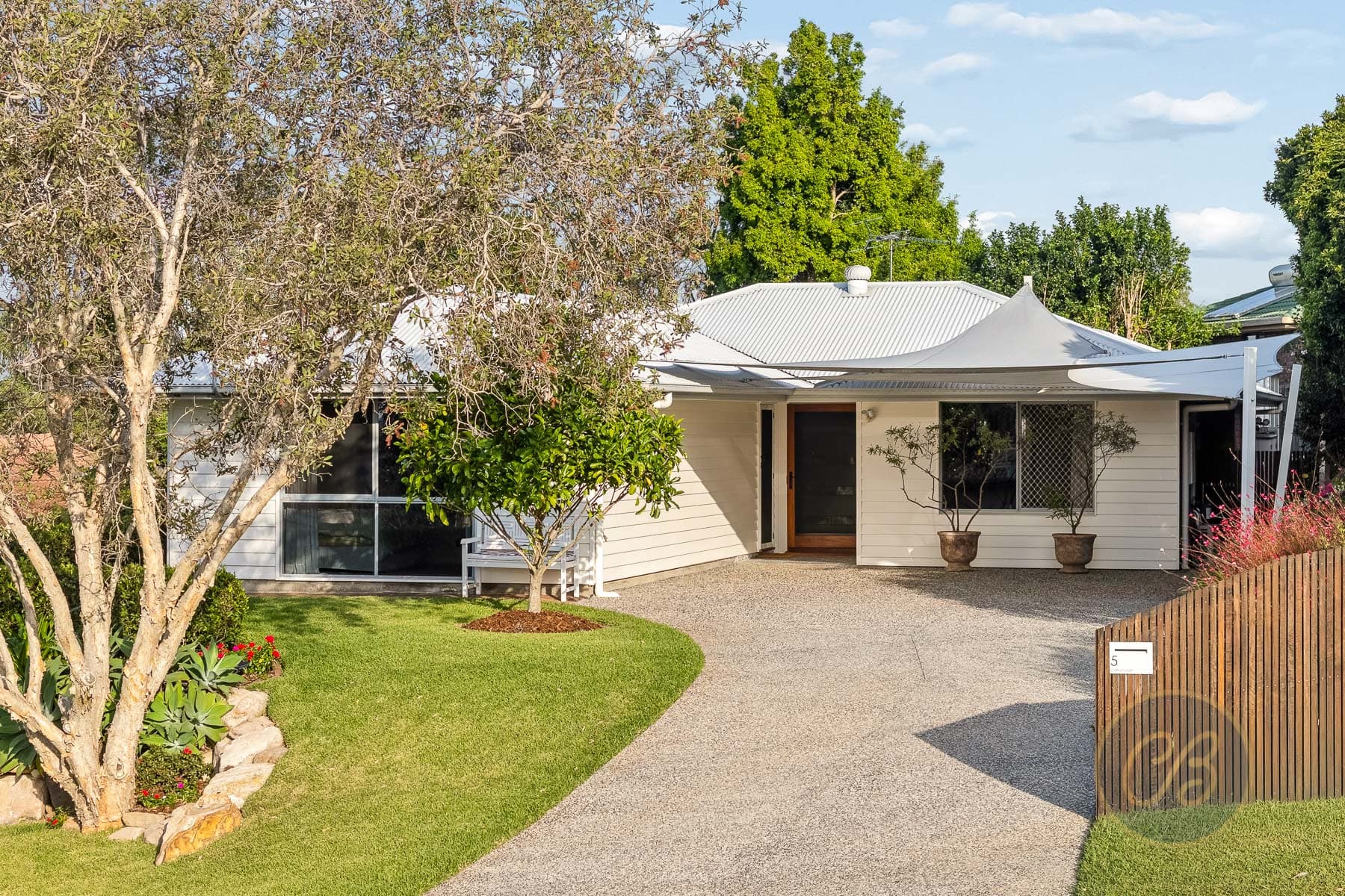 5 Cathy Court, Albany Creek, Albany Creek - Image 1