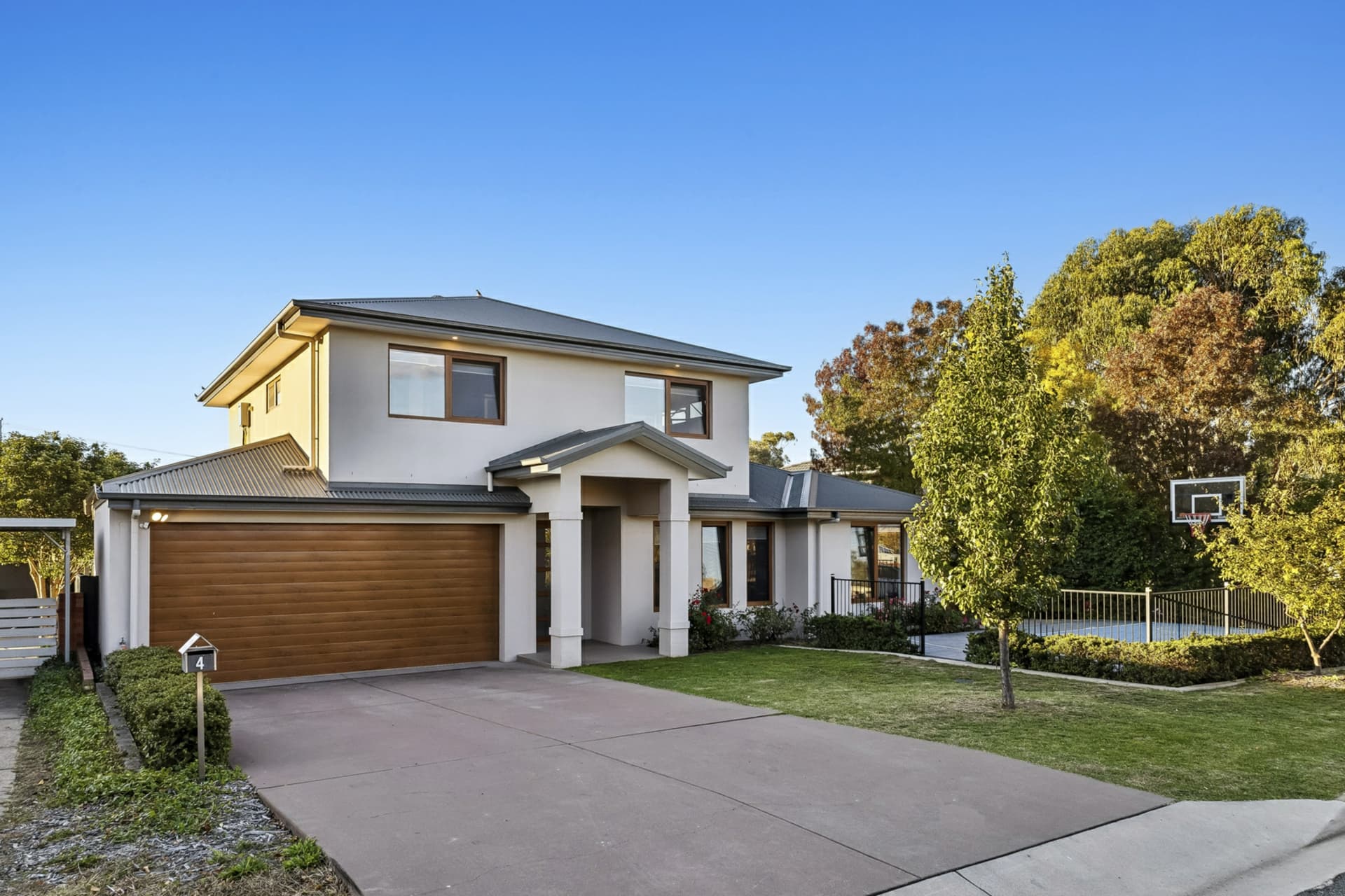 4 Lyle Place, Chifley, Chifley - Thumbnail 3