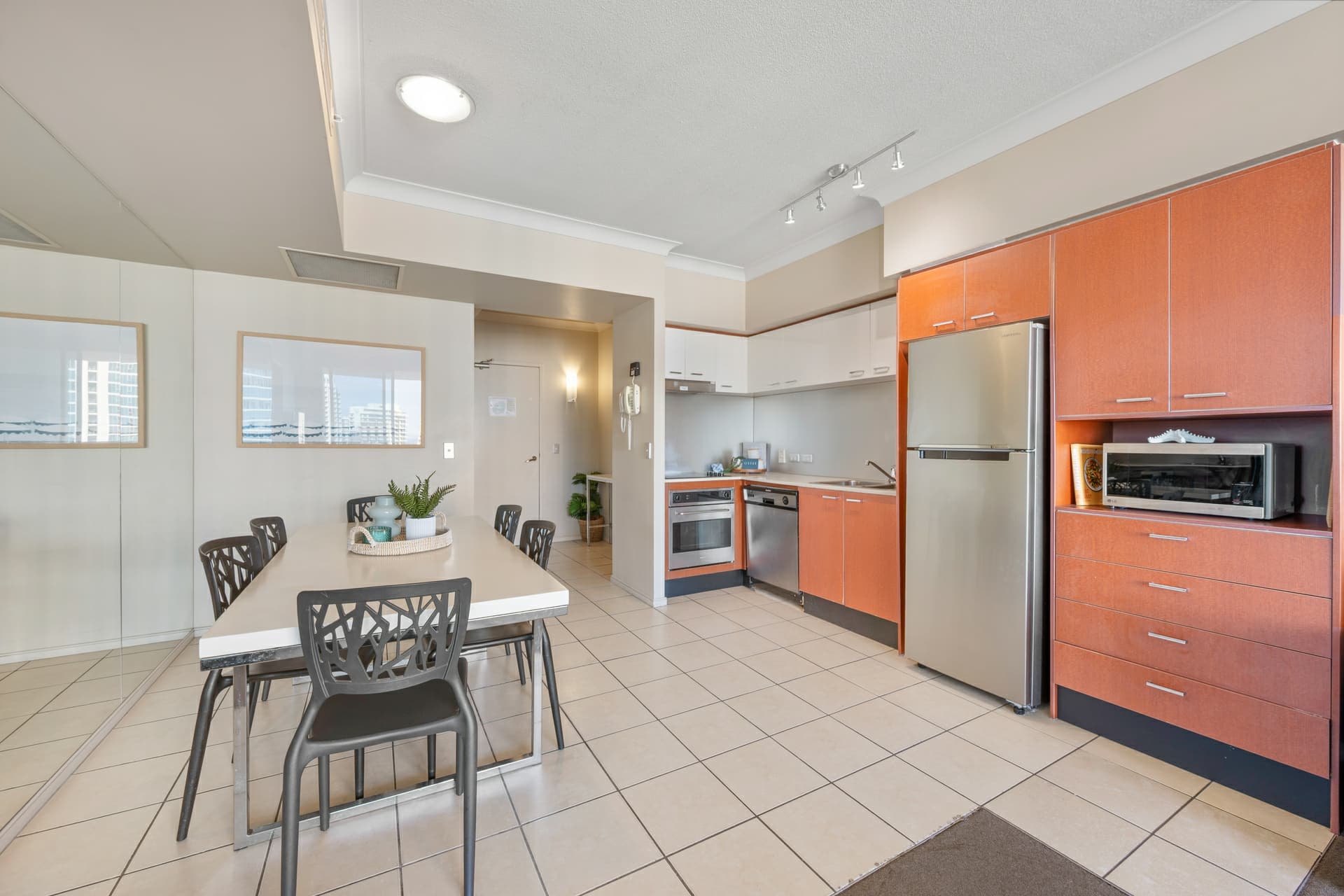 3236/23 Ferny Avenue, Surfers Paradise, Surfers Paradise - Thumbnail 8