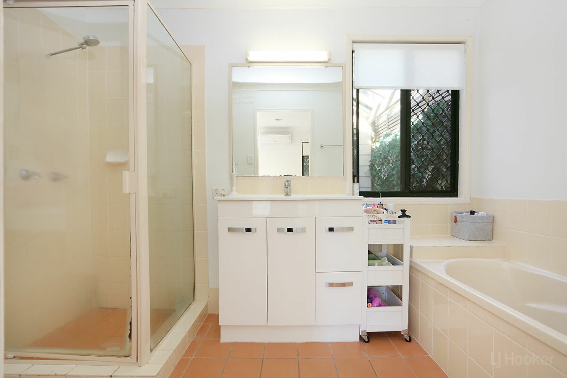 14 Bernini Drive, Coombabah, Coombabah - Thumbnail 8