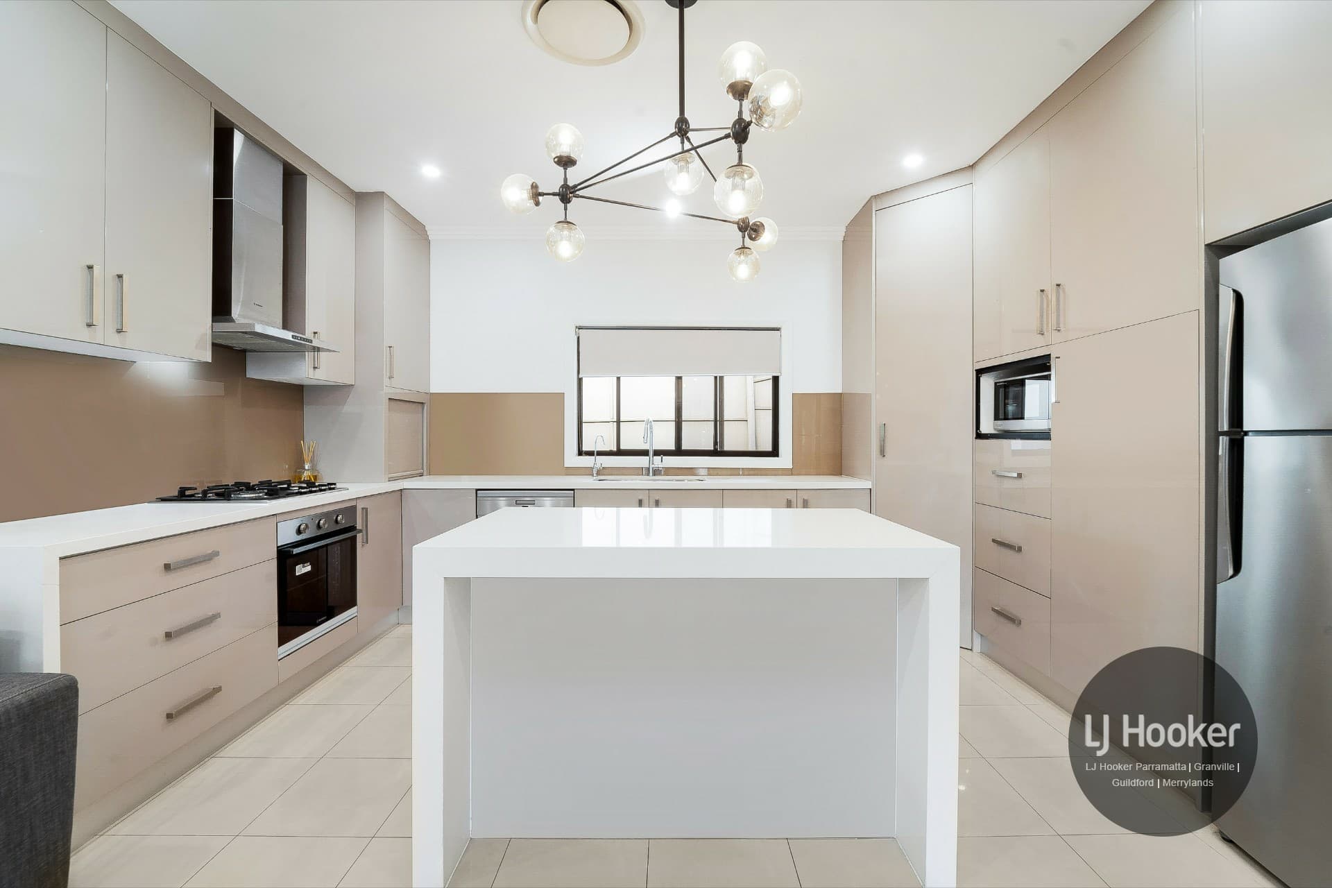 45 Willoughby Street, Guildford, Guildford - Thumbnail 2