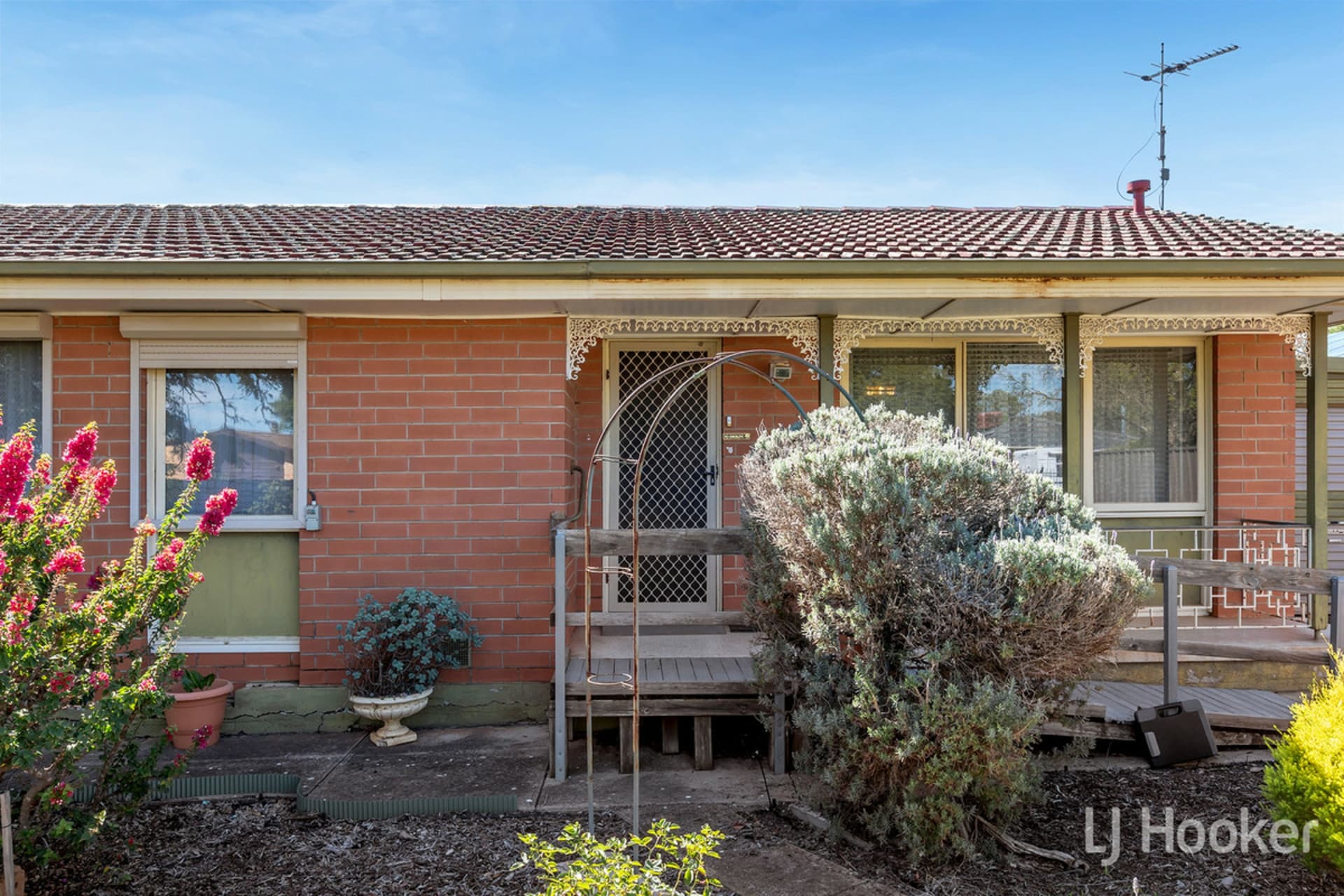 21 Cavenagh Street, Elizabeth Downs, Elizabeth Downs - Thumbnail 3