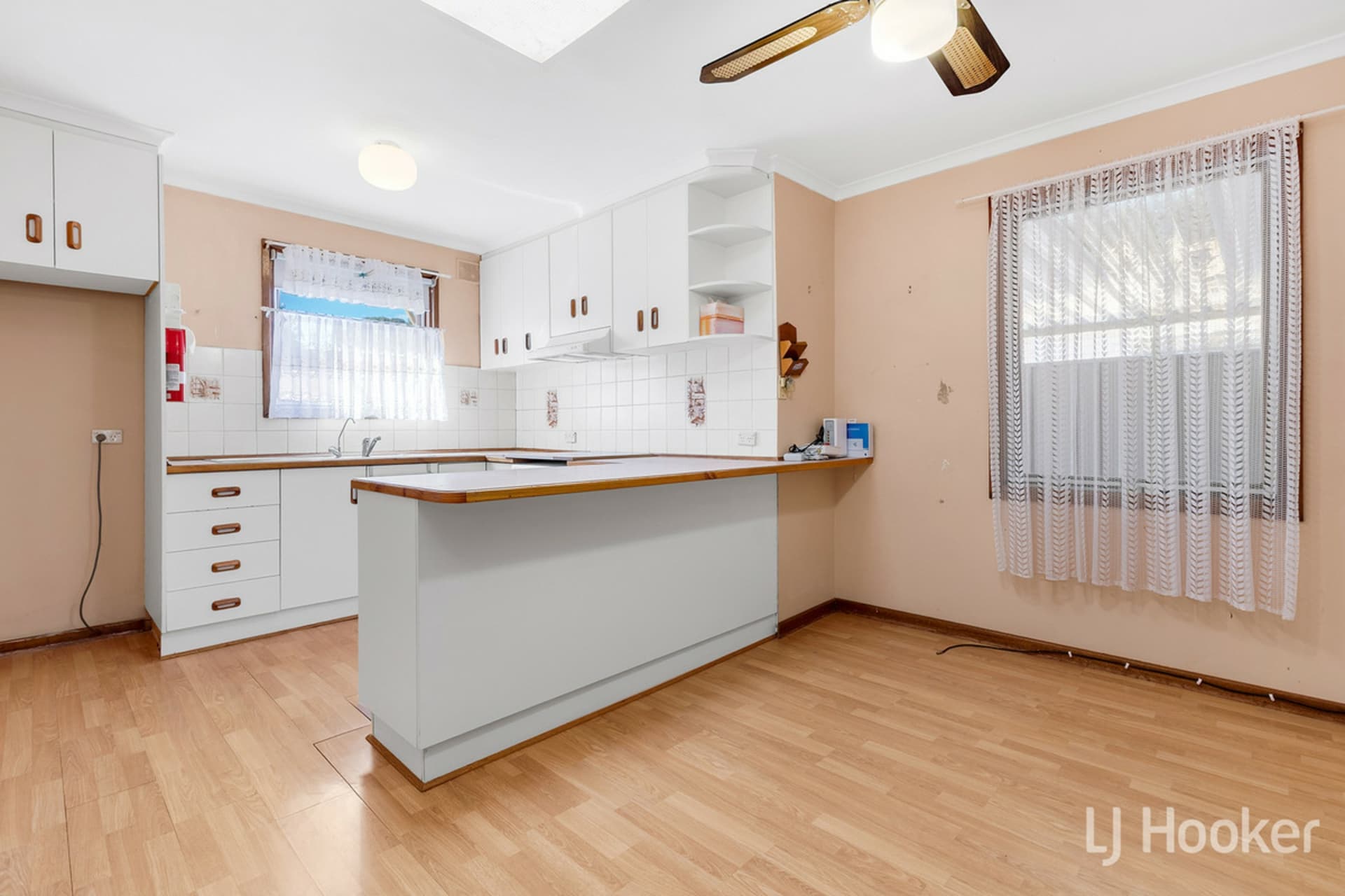 21 Cavenagh Street, Elizabeth Downs, Elizabeth Downs - Thumbnail 5