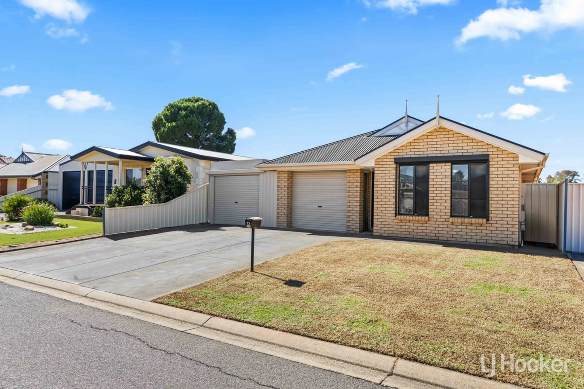 13 Grace Boulevard, Smithfield Plains, Smithfield Plains - Thumbnail 2