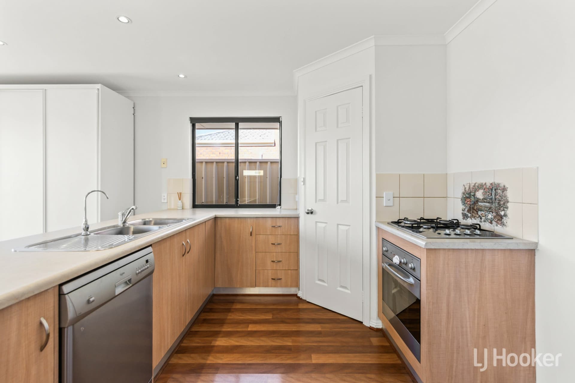 13 Grace Boulevard, Smithfield Plains, Smithfield Plains - Thumbnail 6