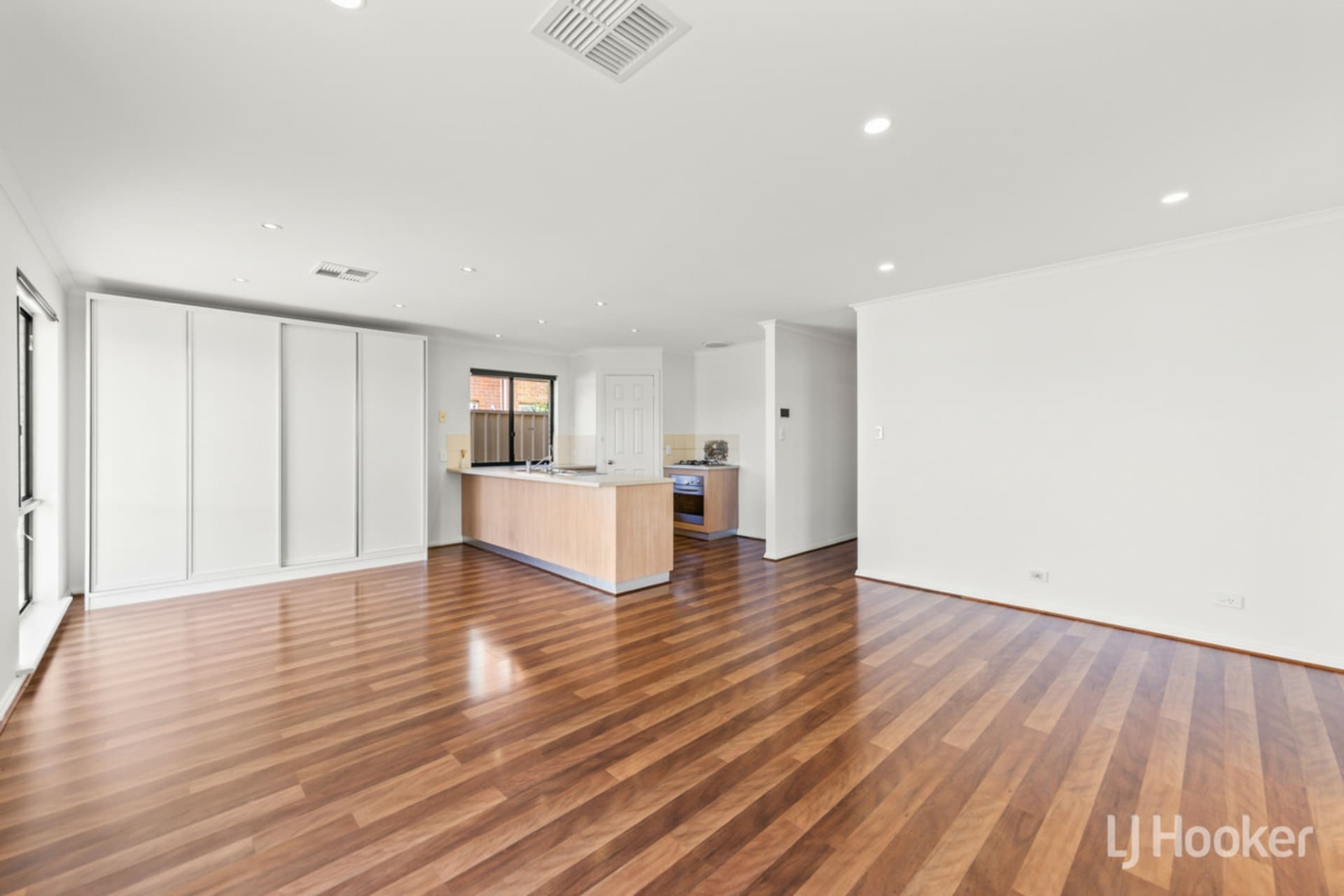 13 Grace Boulevard, Smithfield Plains, Smithfield Plains - Thumbnail 7