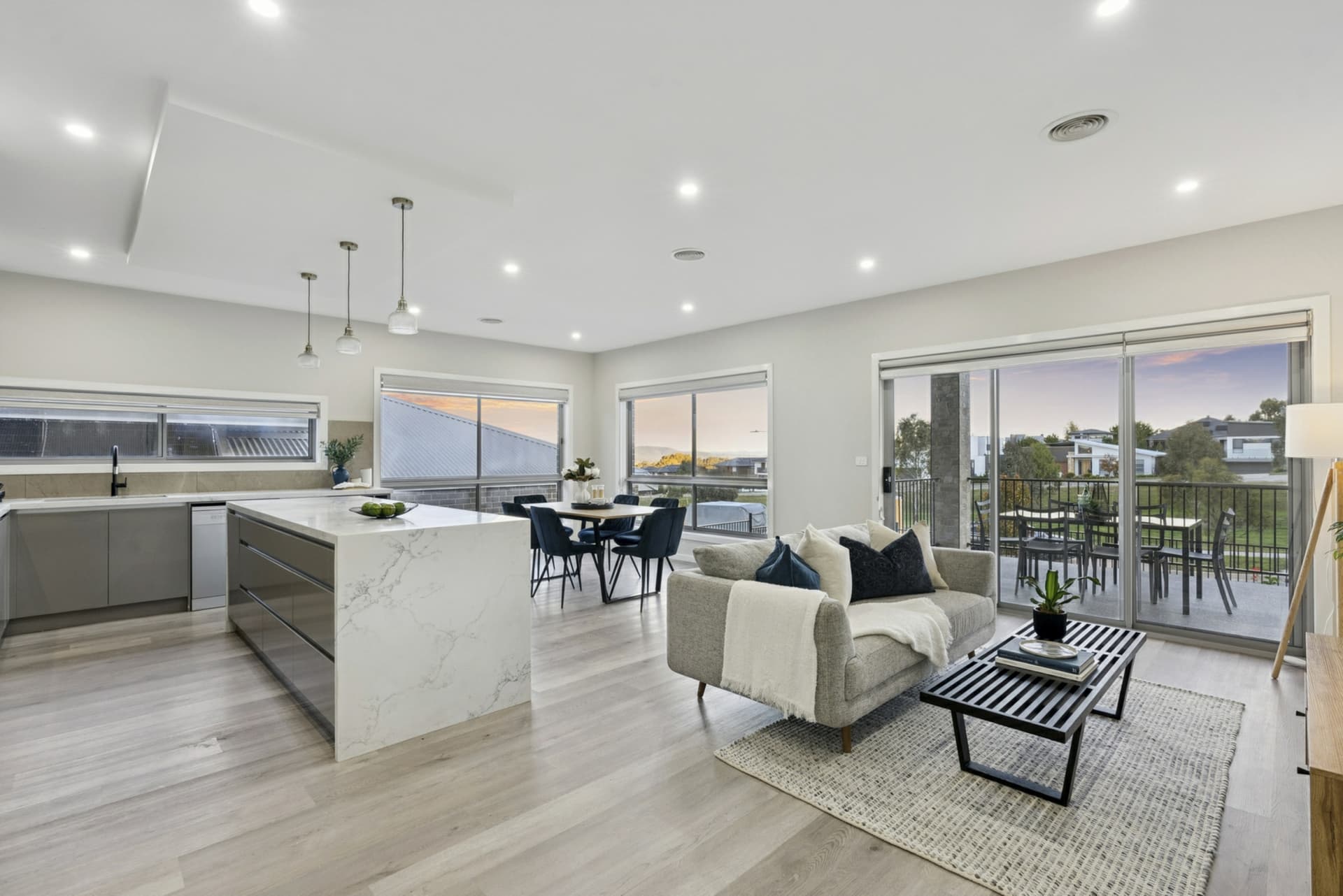 54 Ken Herde Crescent, Taylor, Taylor - Thumbnail 2