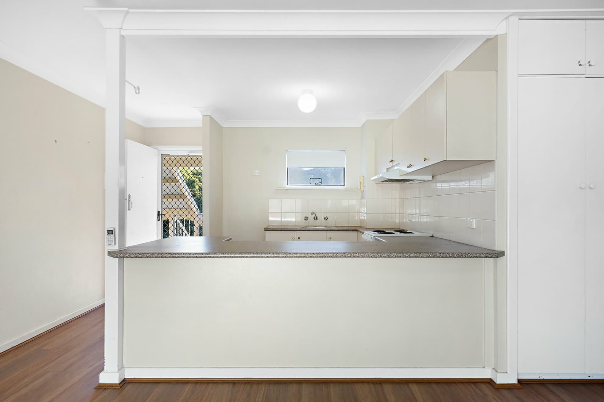 Unit 16/30 Kenton Way, Calista, Calista - Thumbnail 4