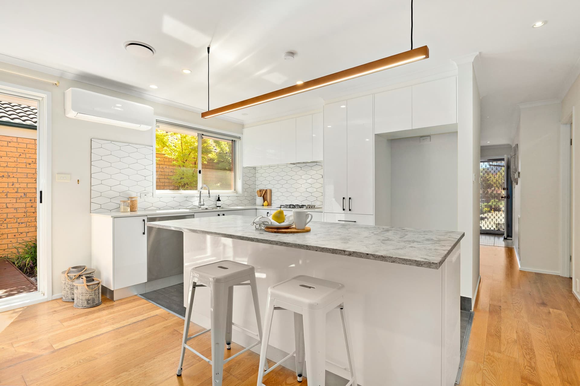 22 Charlton Crescent, Gordon, Gordon - Thumbnail 4