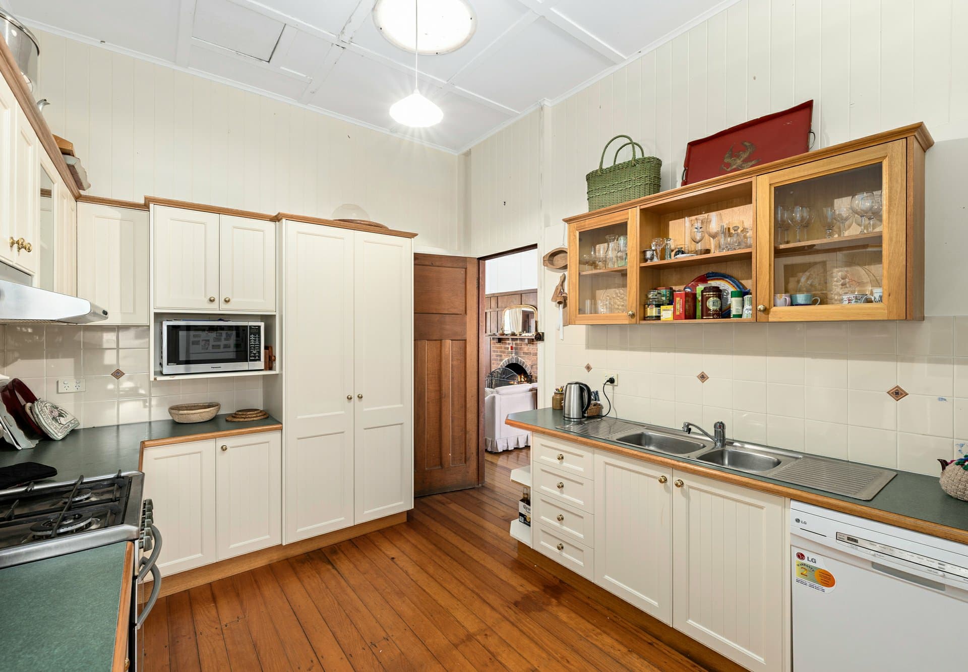 78 Locke Street, Warwick, Warwick - Thumbnail 6