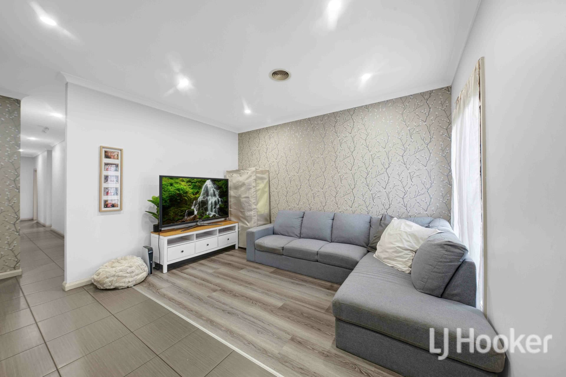19 Leyana Crescent, Brookfield, Brookfield - Thumbnail 2