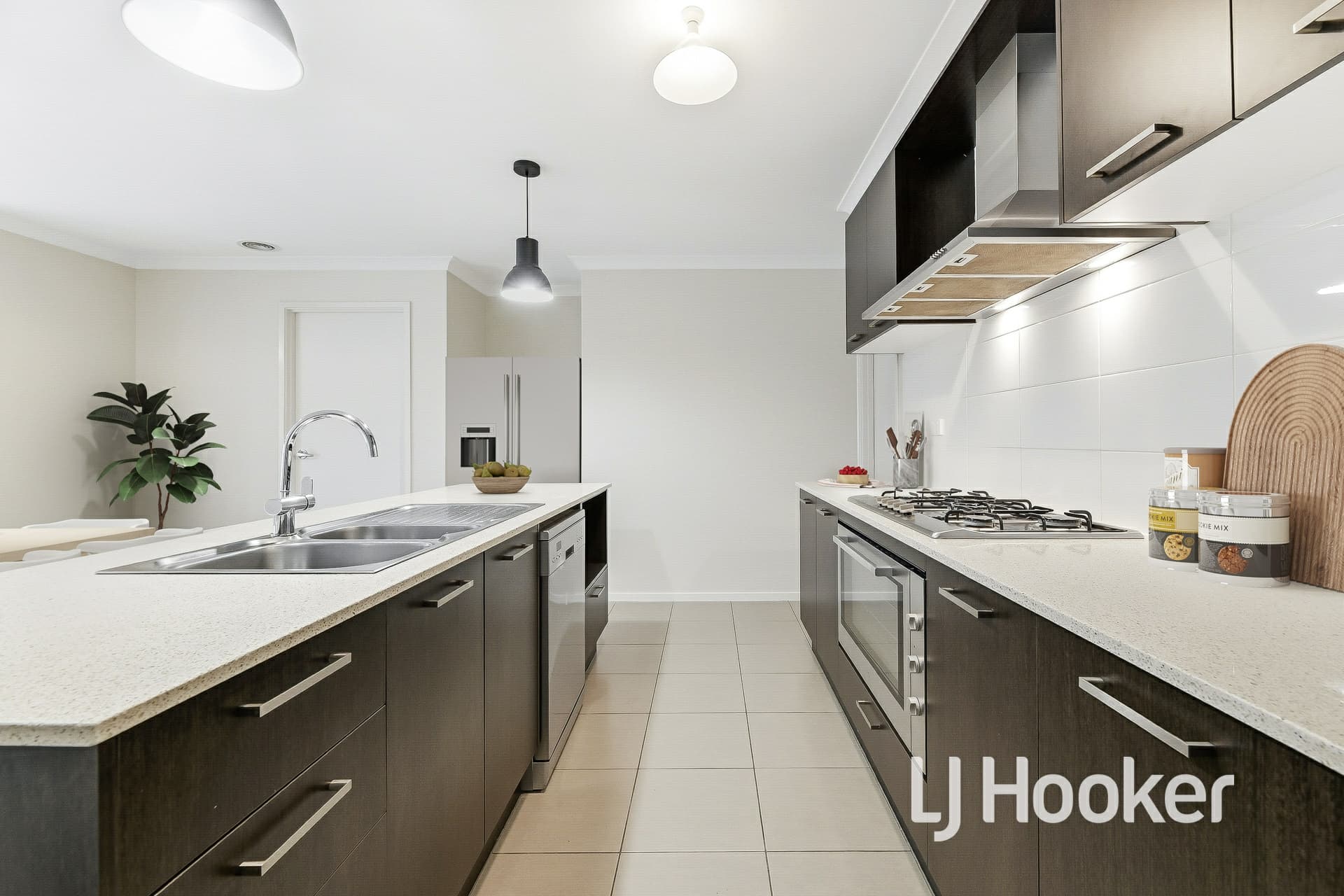 14 Sloane Drive, Clyde North, Clyde North - Thumbnail 4
