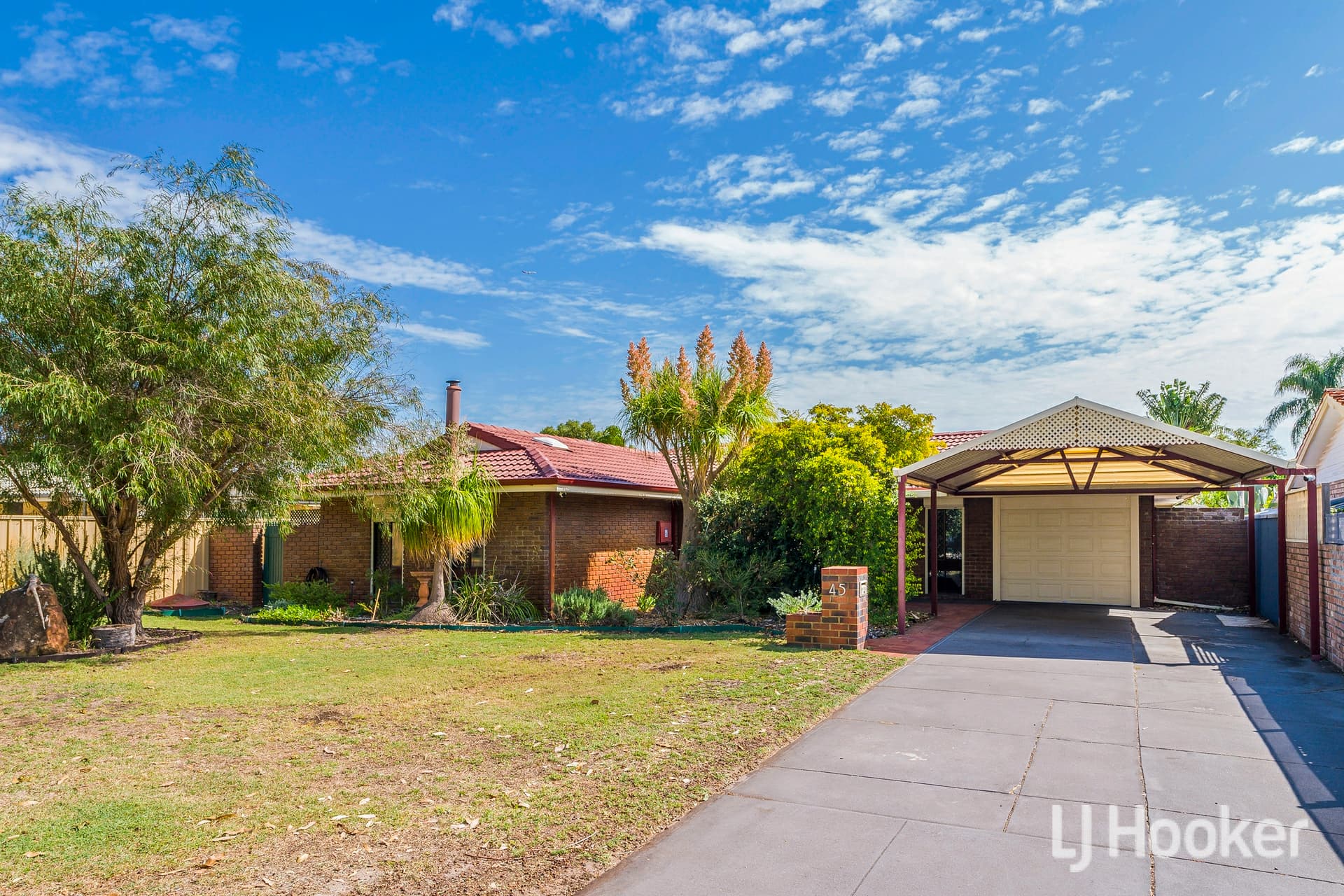 45 Matthew Way, Thornlie, Thornlie - Thumbnail 2
