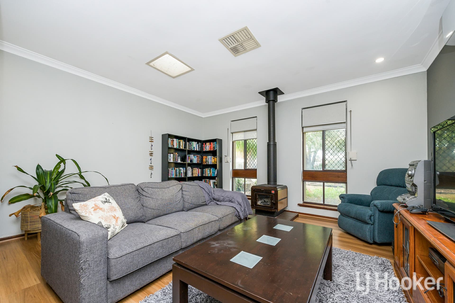 45 Matthew Way, Thornlie, Thornlie - Thumbnail 4