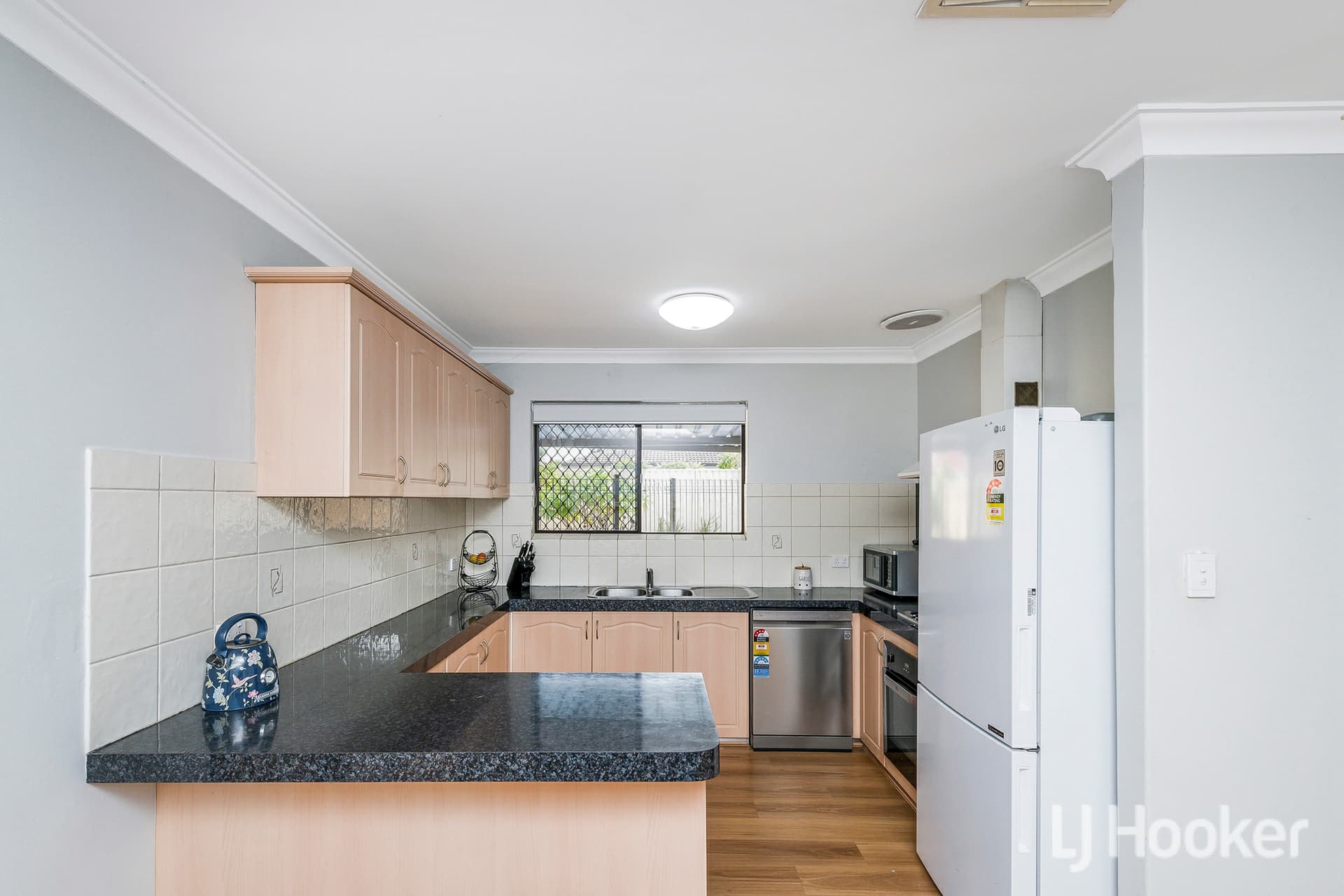 45 Matthew Way, Thornlie, Thornlie - Thumbnail 7