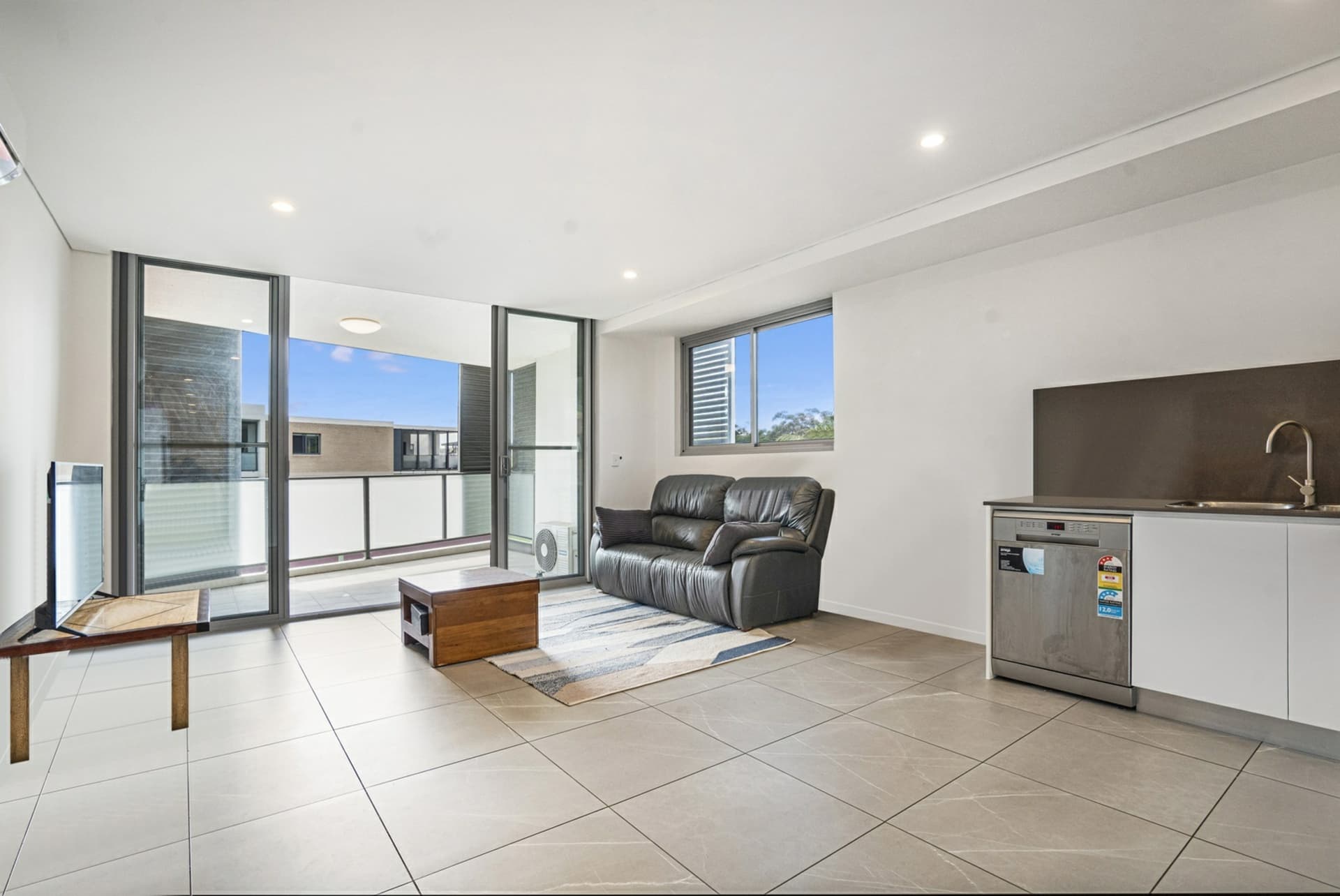 102/19 Range Road, North Gosford, North Gosford - Thumbnail 2