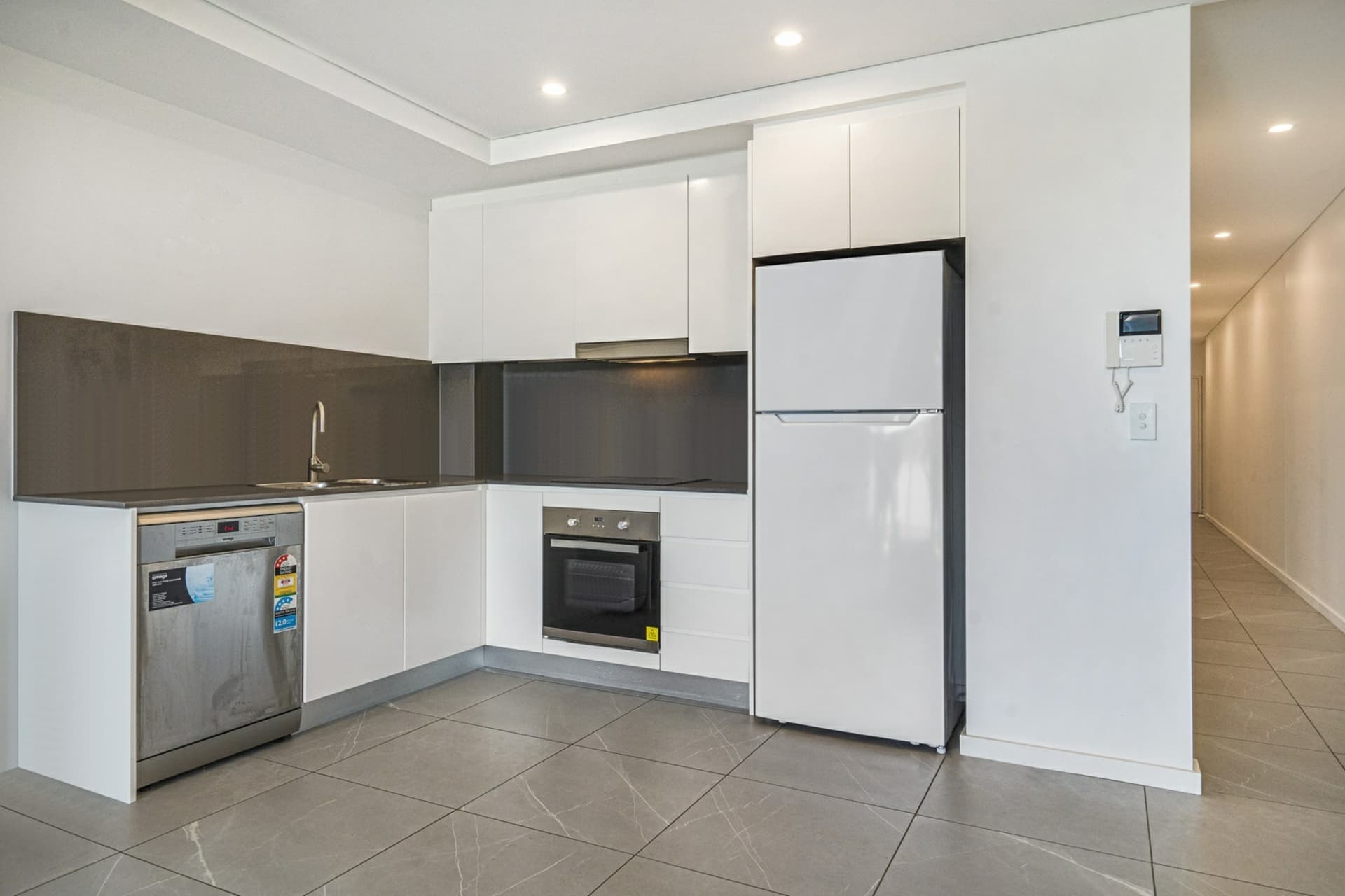 102/19 Range Road, North Gosford, North Gosford - Thumbnail 4