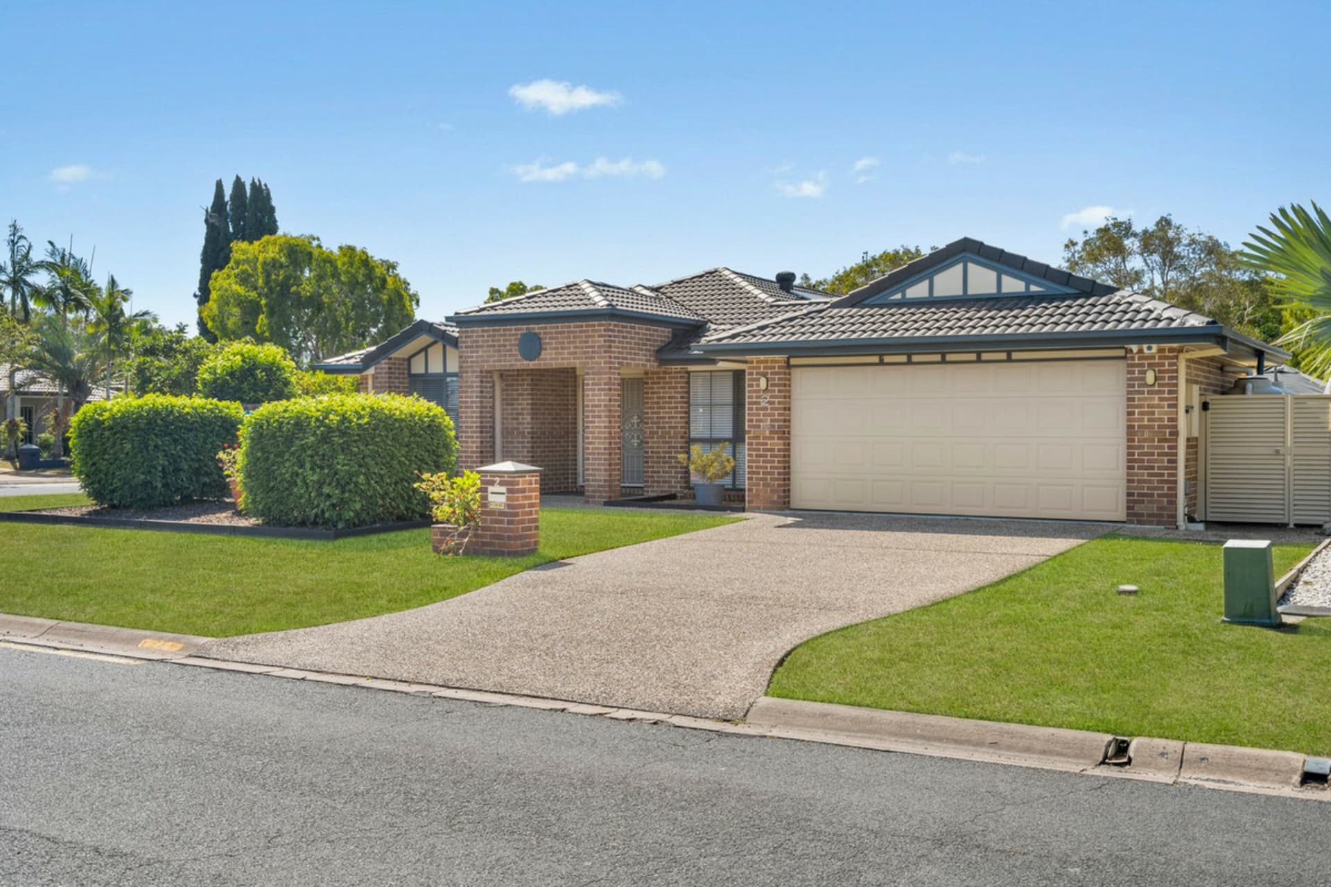 2 Audrey Avenue, Helensvale, Helensvale - Thumbnail 4