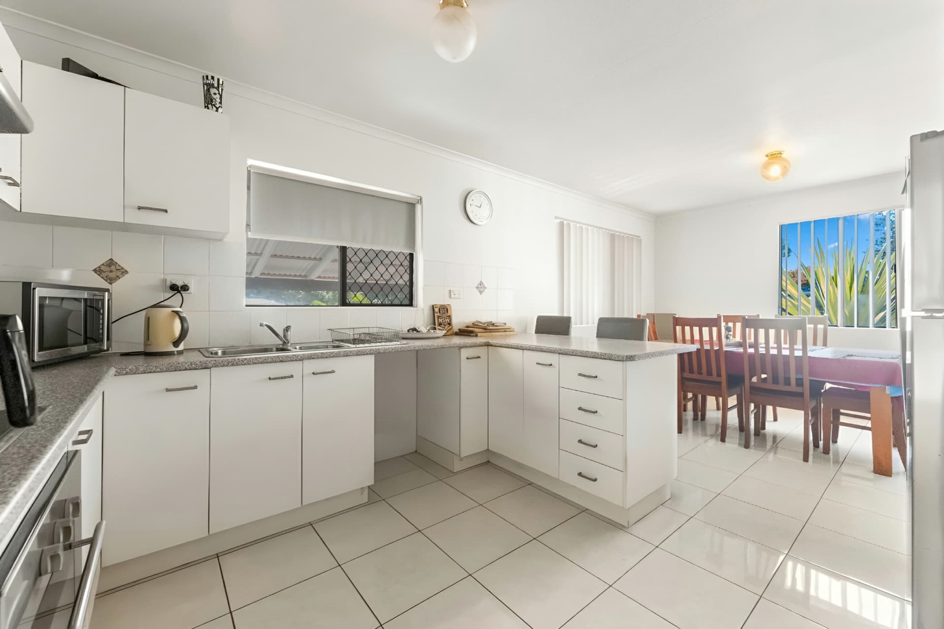 6 Quarrian Crescent, Beenleigh, Beenleigh - Thumbnail 5
