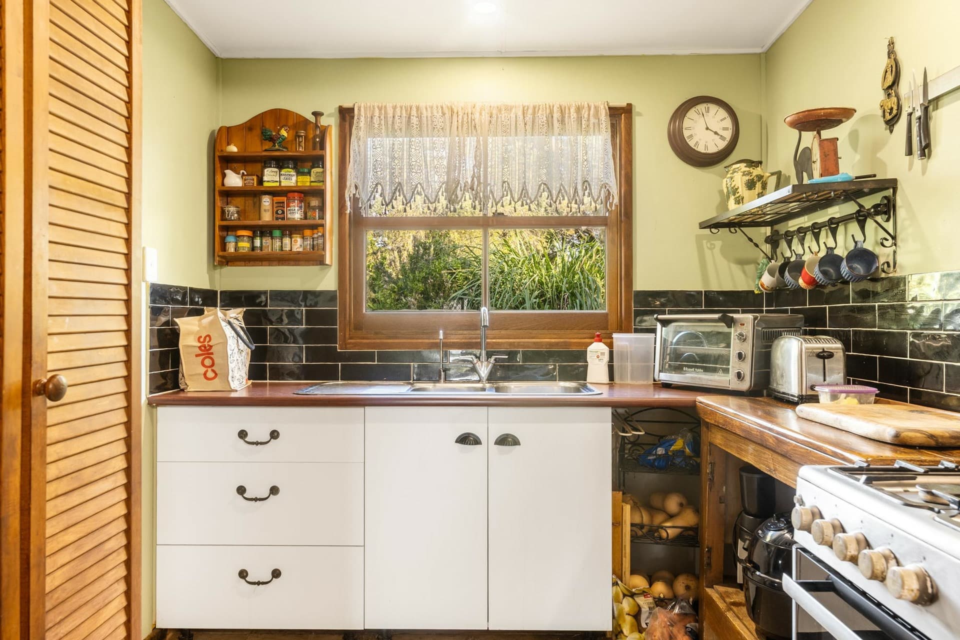 98 King Road, Mount Binga, Mount Binga - Thumbnail 3