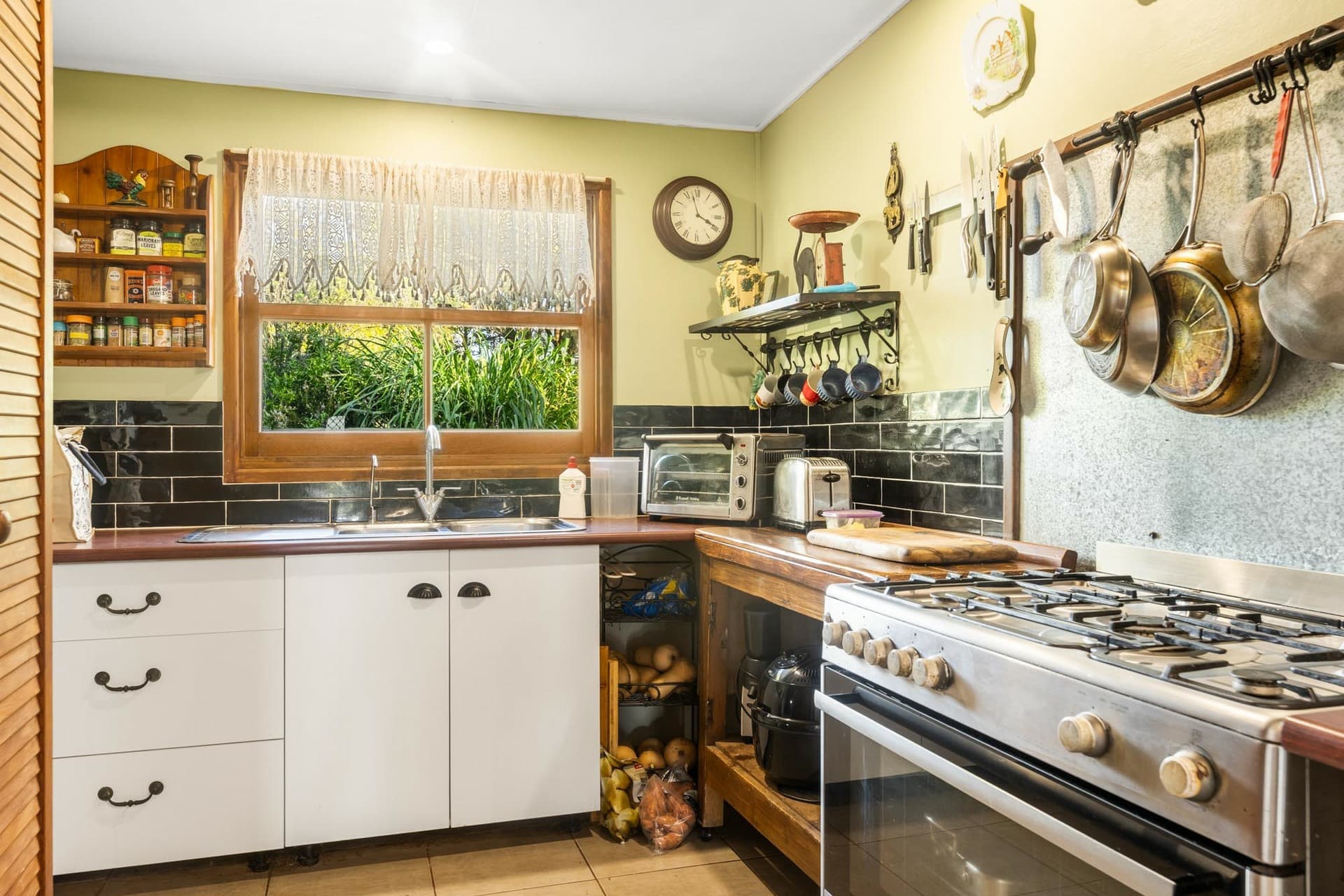 98 King Road, Mount Binga, Mount Binga - Thumbnail 4