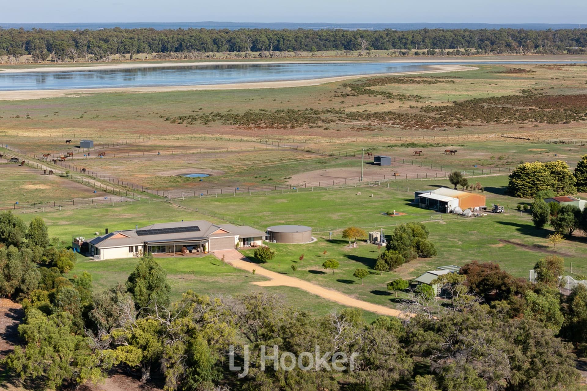 216 Forrest Beach Road, Wonnerup, Wonnerup - Thumbnail 2