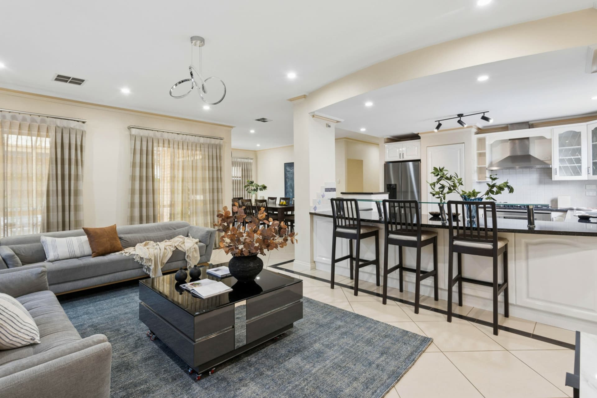 285 Mawson Lakes Boulevard, Mawson Lakes, Mawson Lakes - Thumbnail 3
