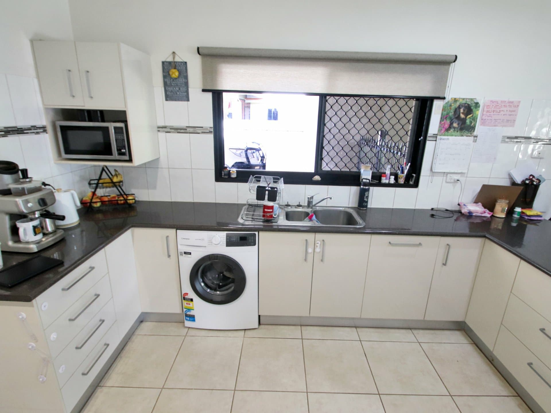77 Casuarina Street, Katherine, Katherine - Thumbnail 4