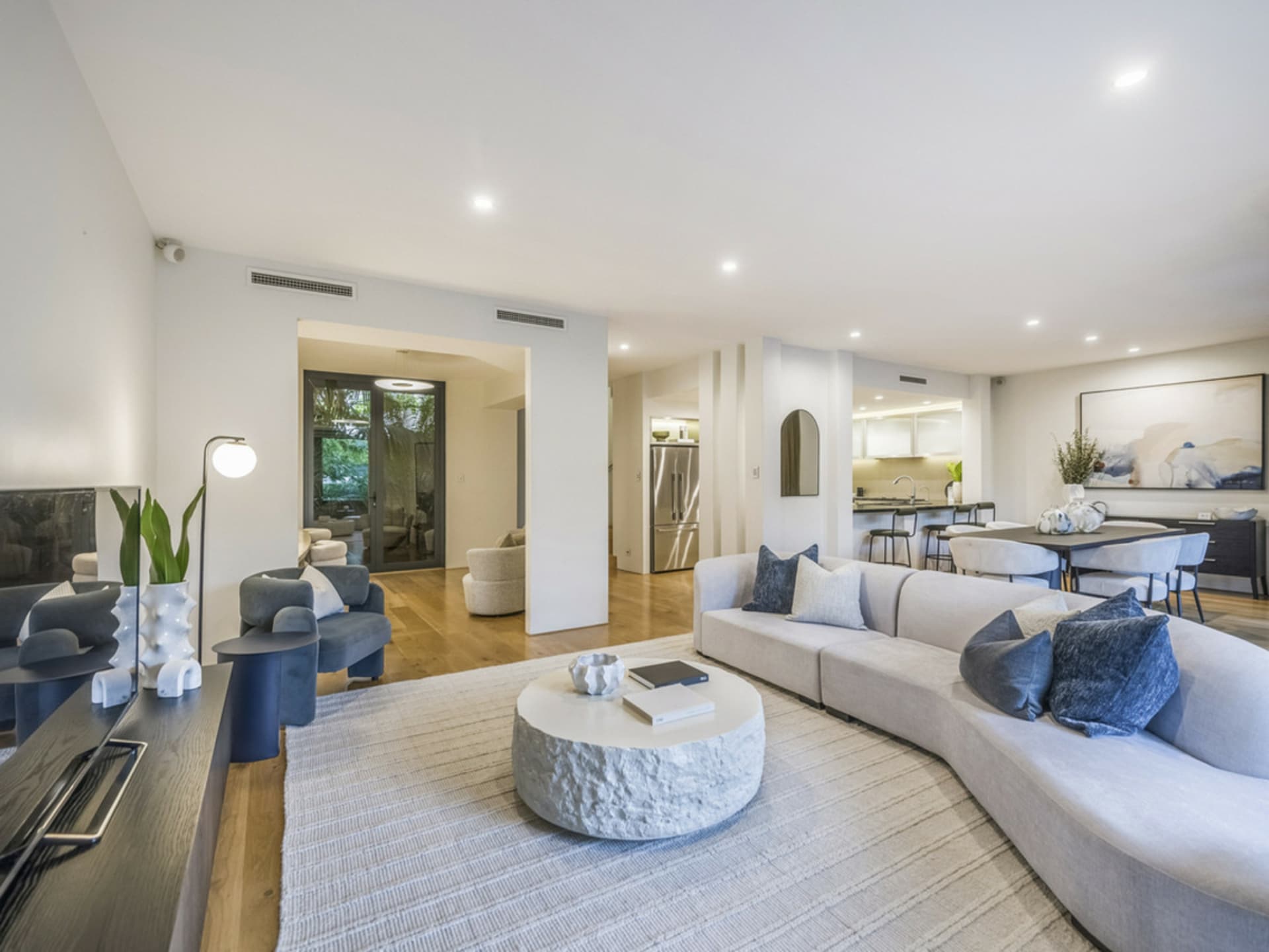 25 Old Belvidere Promenade, East Perth, East Perth - Image 1