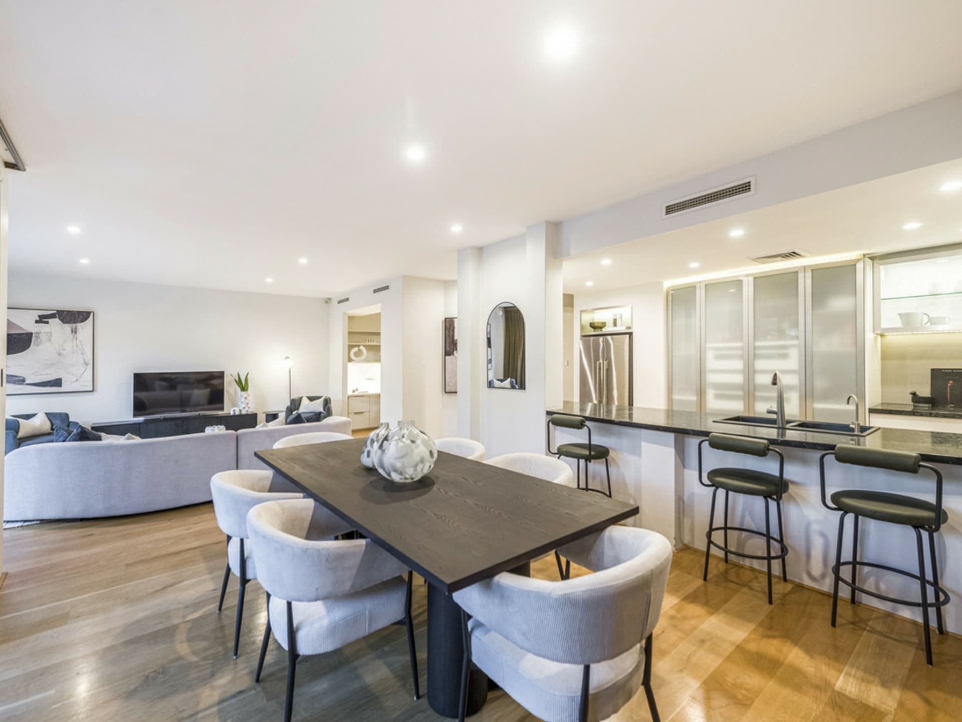 25 Old Belvidere Promenade, East Perth, East Perth - Thumbnail 3