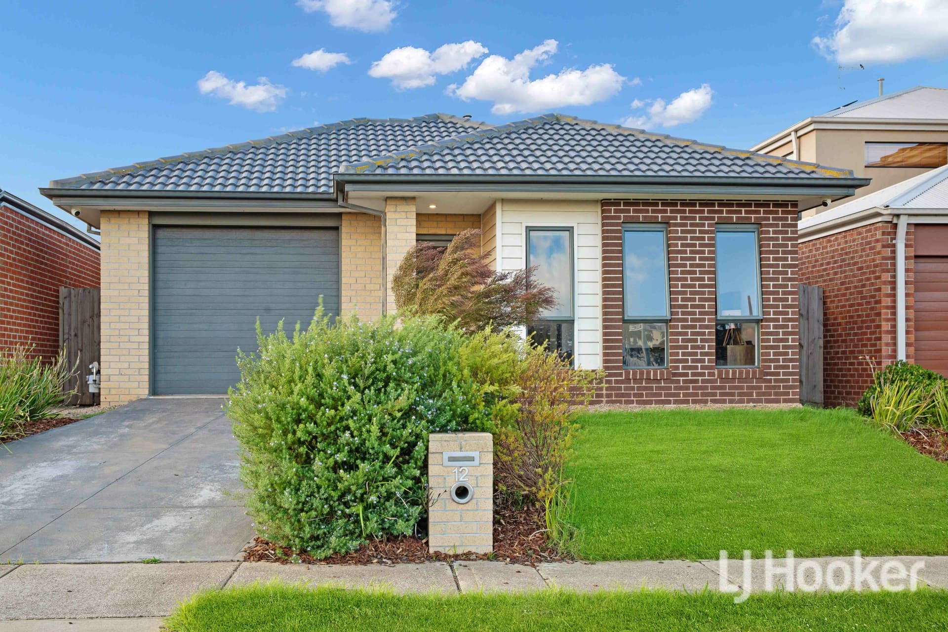 12 Clauscen Avenue, Weir Views, Weir Views - Image 1